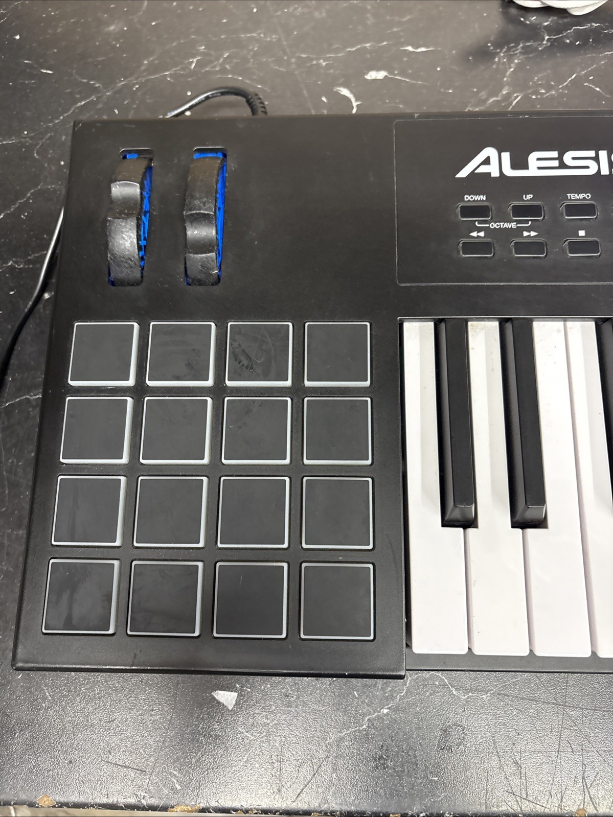 Alesis VI49 Advanced 49-Key USB/MIDI Keyboard Controller - No Power Adapter