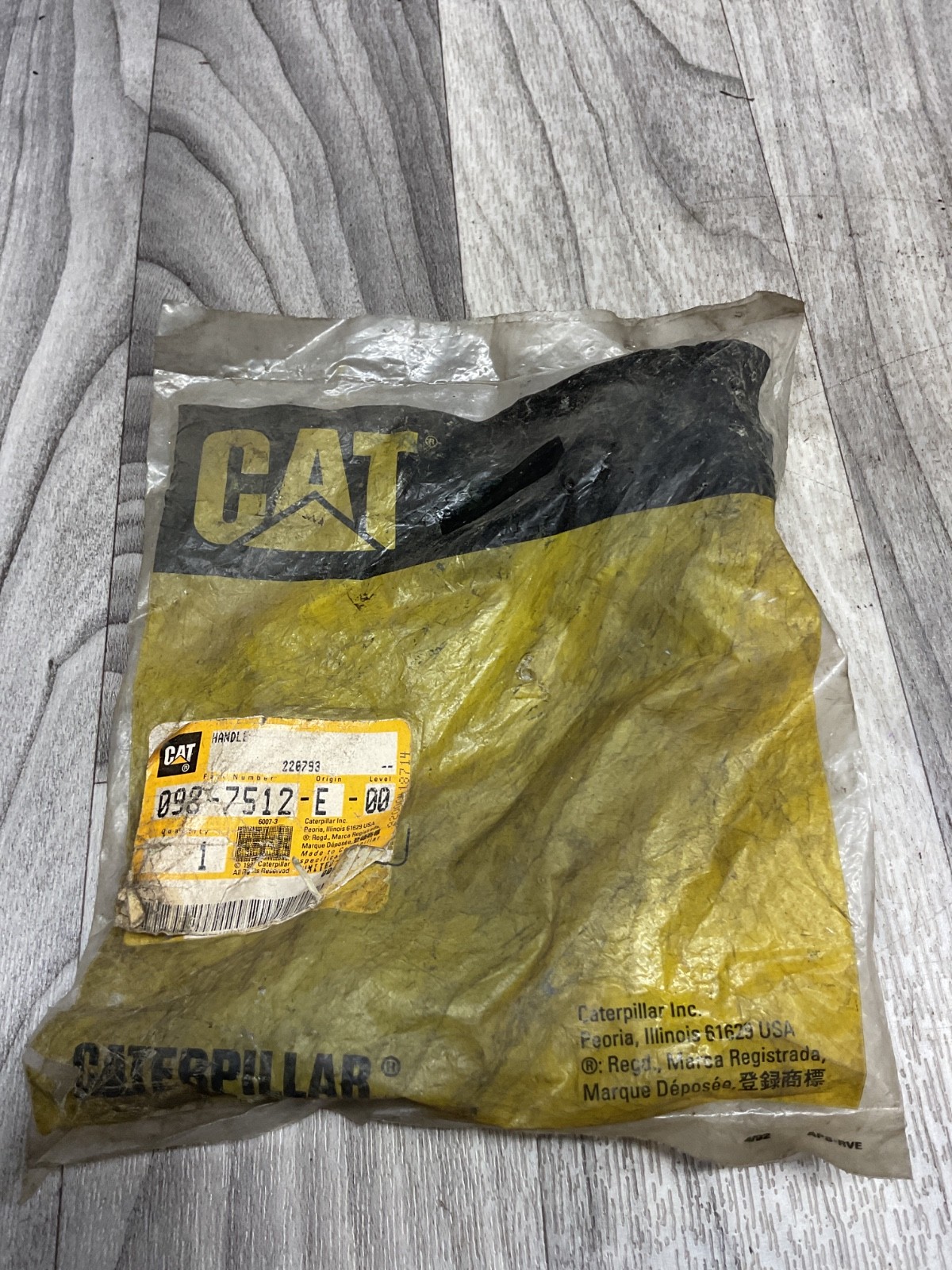 CAT 098-7512 GRAB BAR HANDLES 098-7512 *NOS* #4001F150SI
