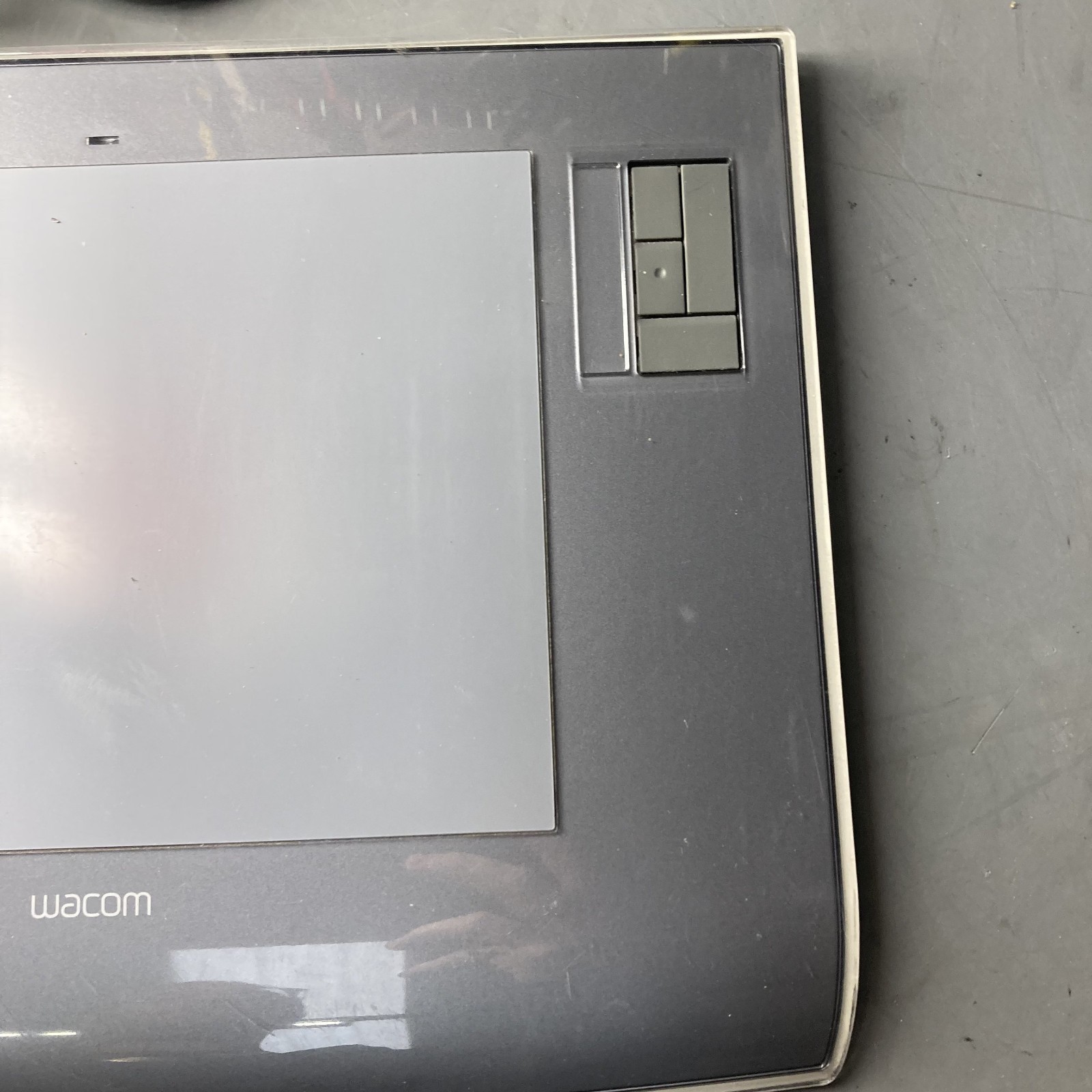 WACOM Intuos 3 USB Graphics Tablet PTZ-630