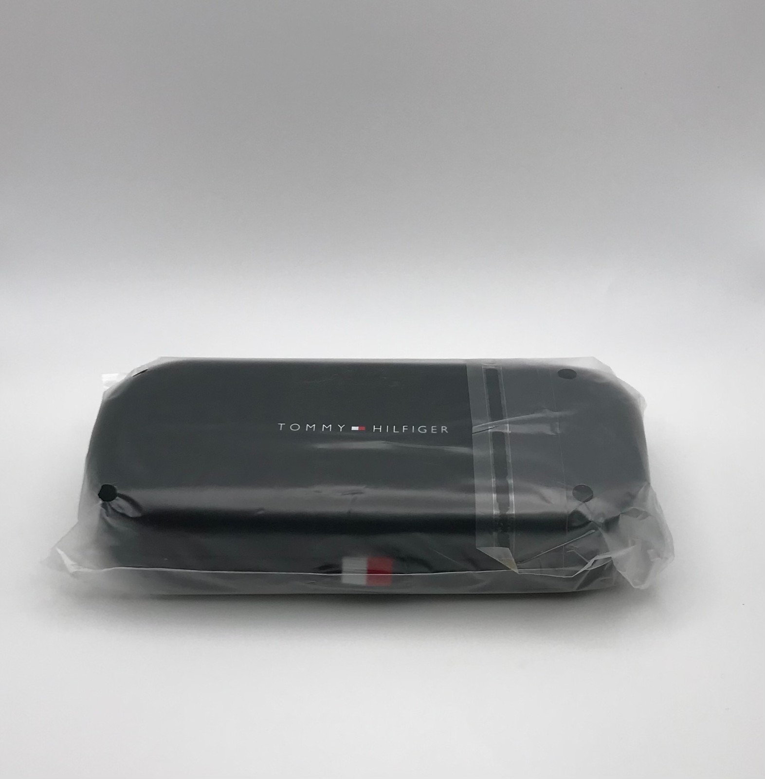 New Authentic Tommy Hilfiger Medium Blue Eyeglasses Case Cleaning Cloth