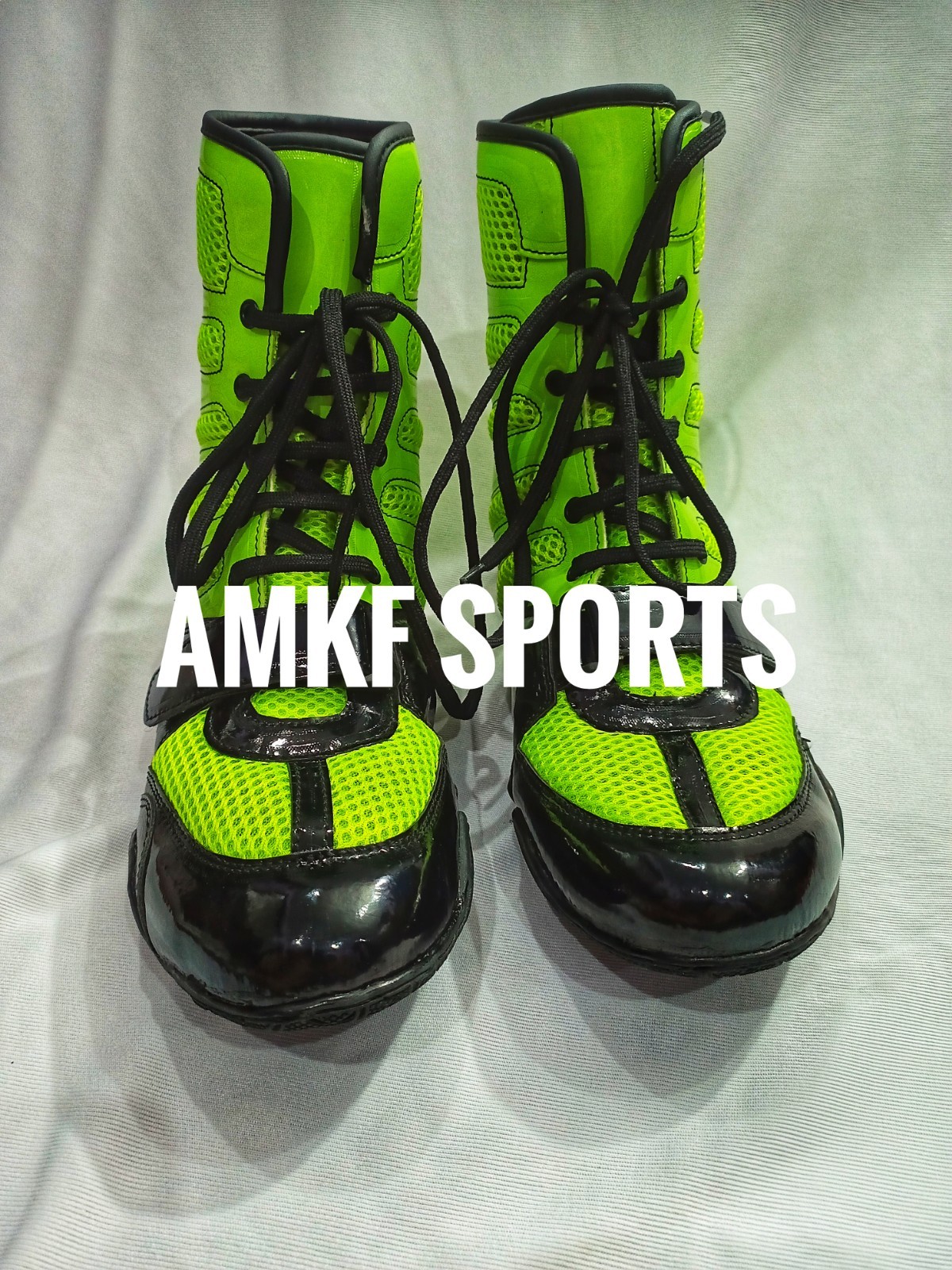 High quality boxing shoes Available In All Sizes With Custom Logo Design Name