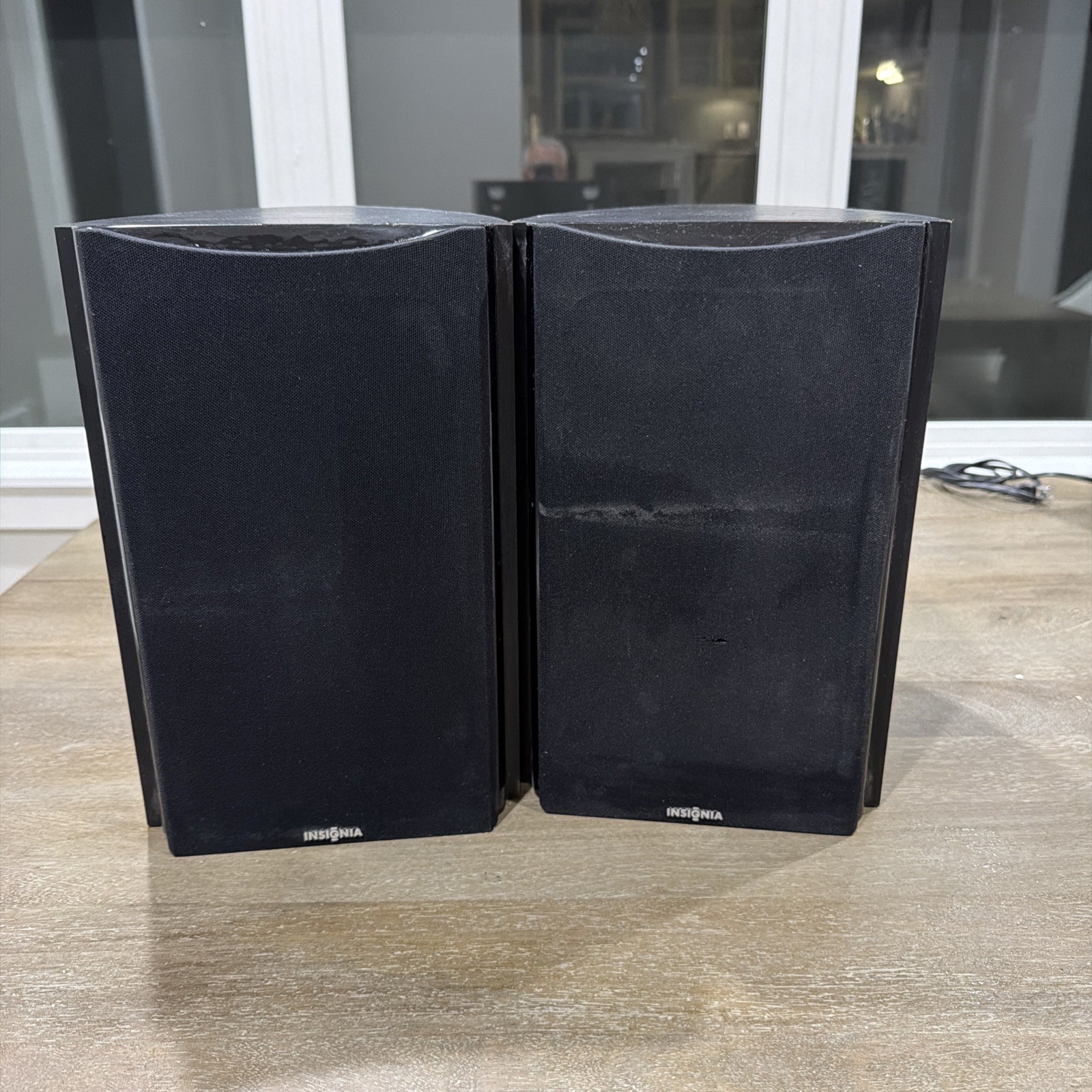 Insignia NS-B2111 - Hidden Gem 2 way Point Source Speakers