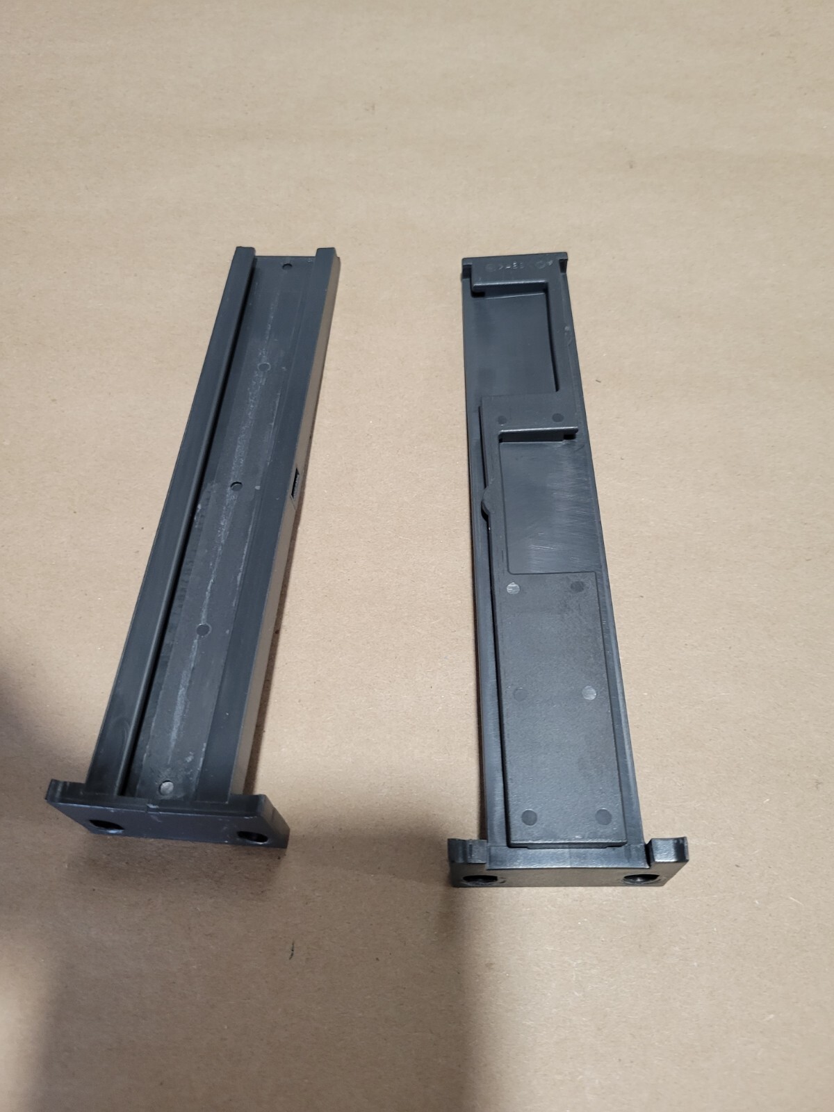 Sennheiser brackets for wireless audio receiver Mounting Em 1031-u Used Ears