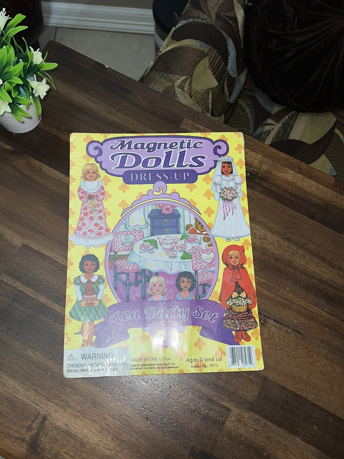 Smethport Magnetic Dolls Dress Up Tea Party Set Model 7971 Made In USA NEW