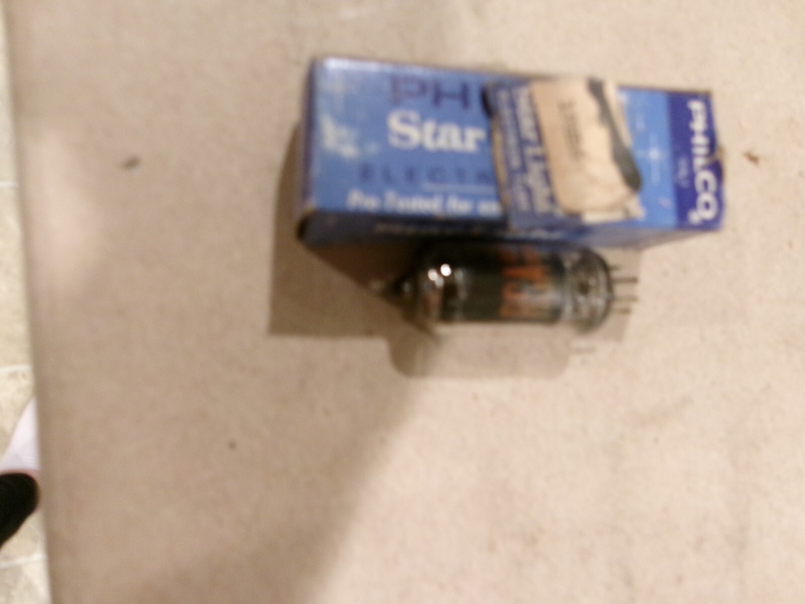 OEM VINTAGE ELECTRONIC TUBE PHILCO 19HR6
