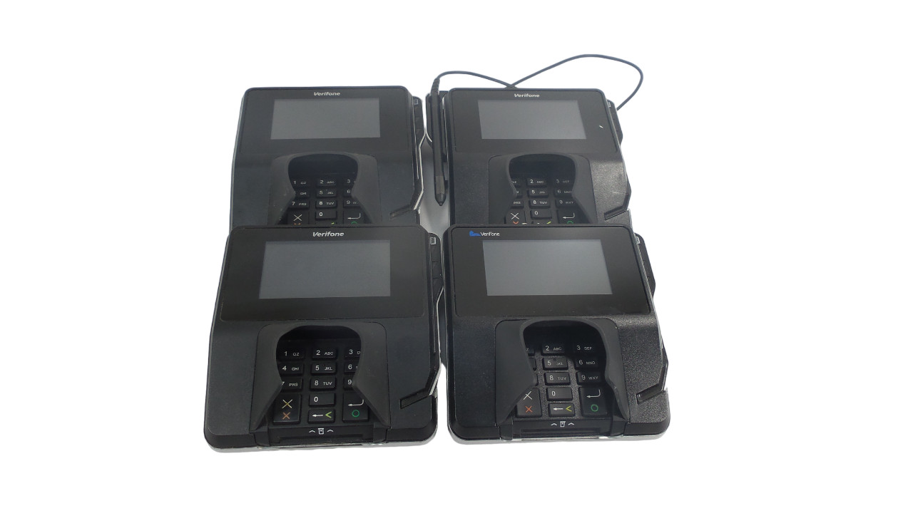 Lot of 4 VeriFone MX915 Credit Card Payment Terminal M177-409-01-R