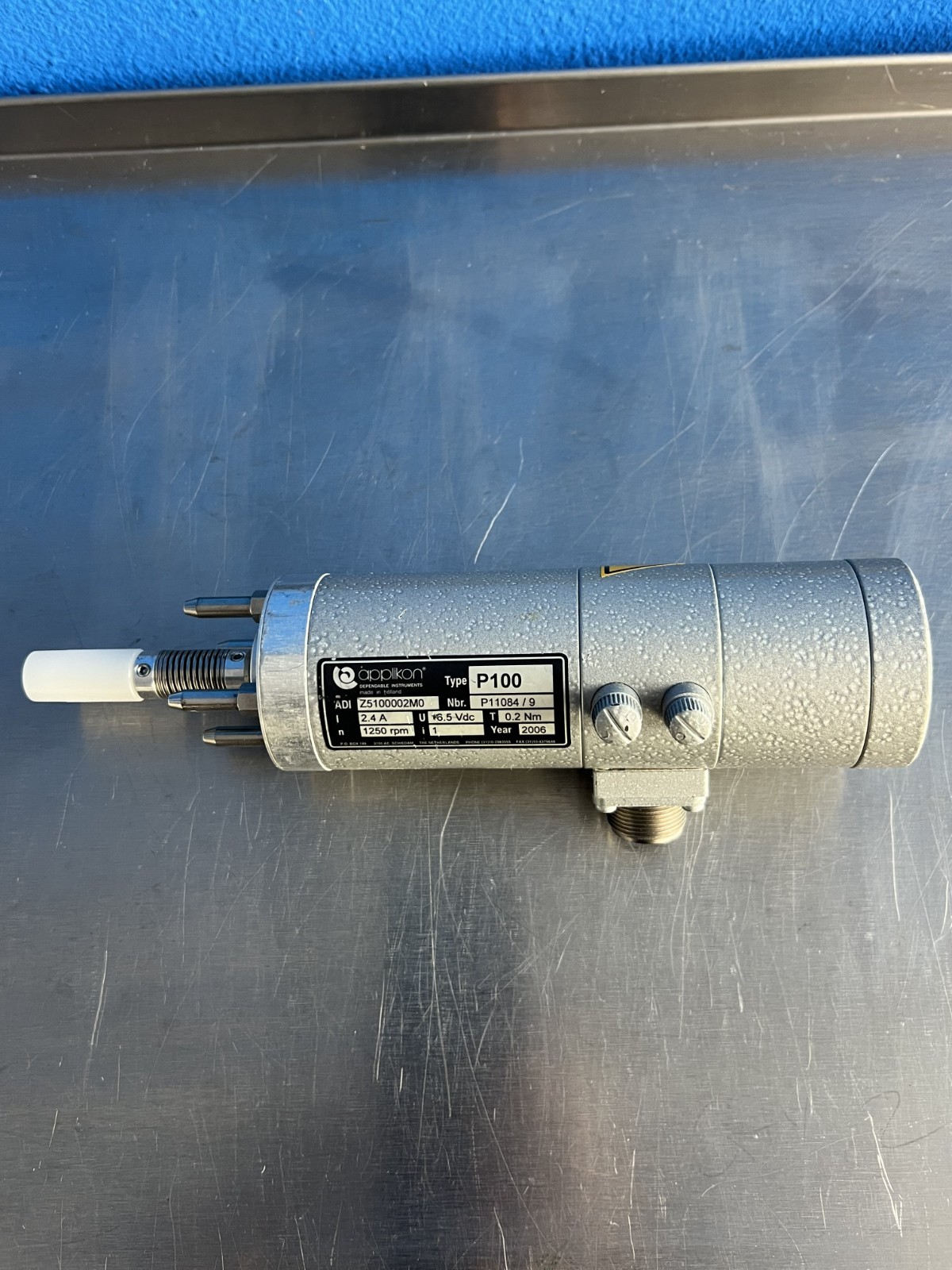 Applikon P100 Stirrer Agitator Bioreactor Motor Drive ADI Z5100002M0 1250 RPM