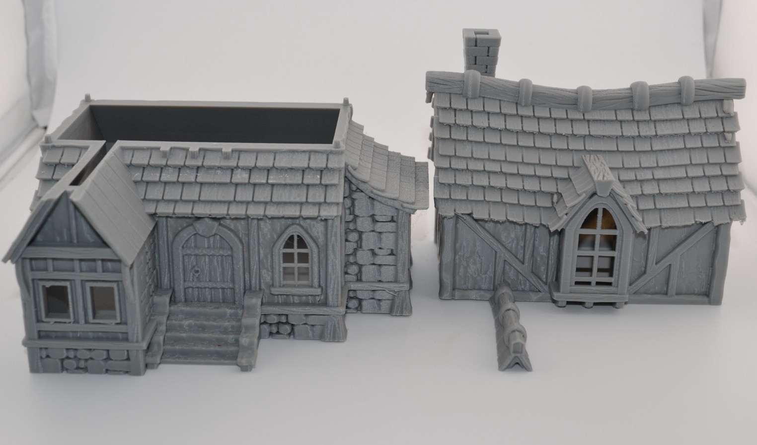 3D Printed Medieval Gothic Fantasy Wargaming Terrain DnD Building 32mm Scale