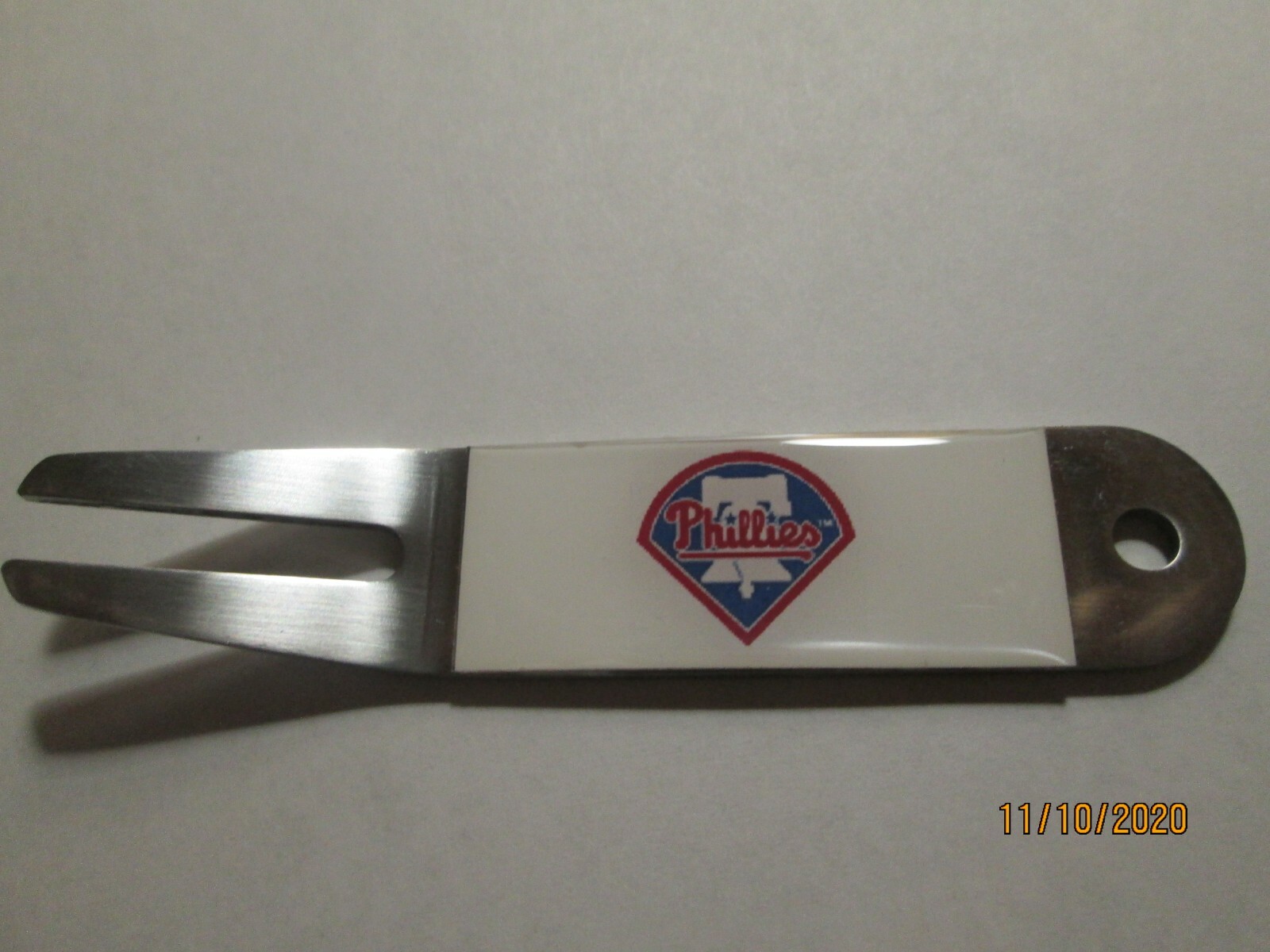 Golf/ Philadelphia Phillies Logo Divot Tool - New!!