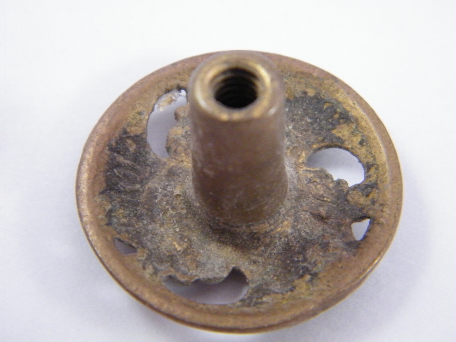 16 VINTAGE BRASS? DRAWER PULLS / CABINET KNOBS
