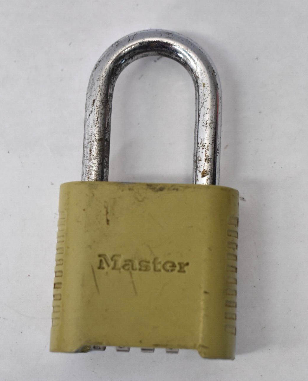Master Lock Gold Padlock NOT BRASS Steel Shackle Combination 3-3/4" x 2-1/2"