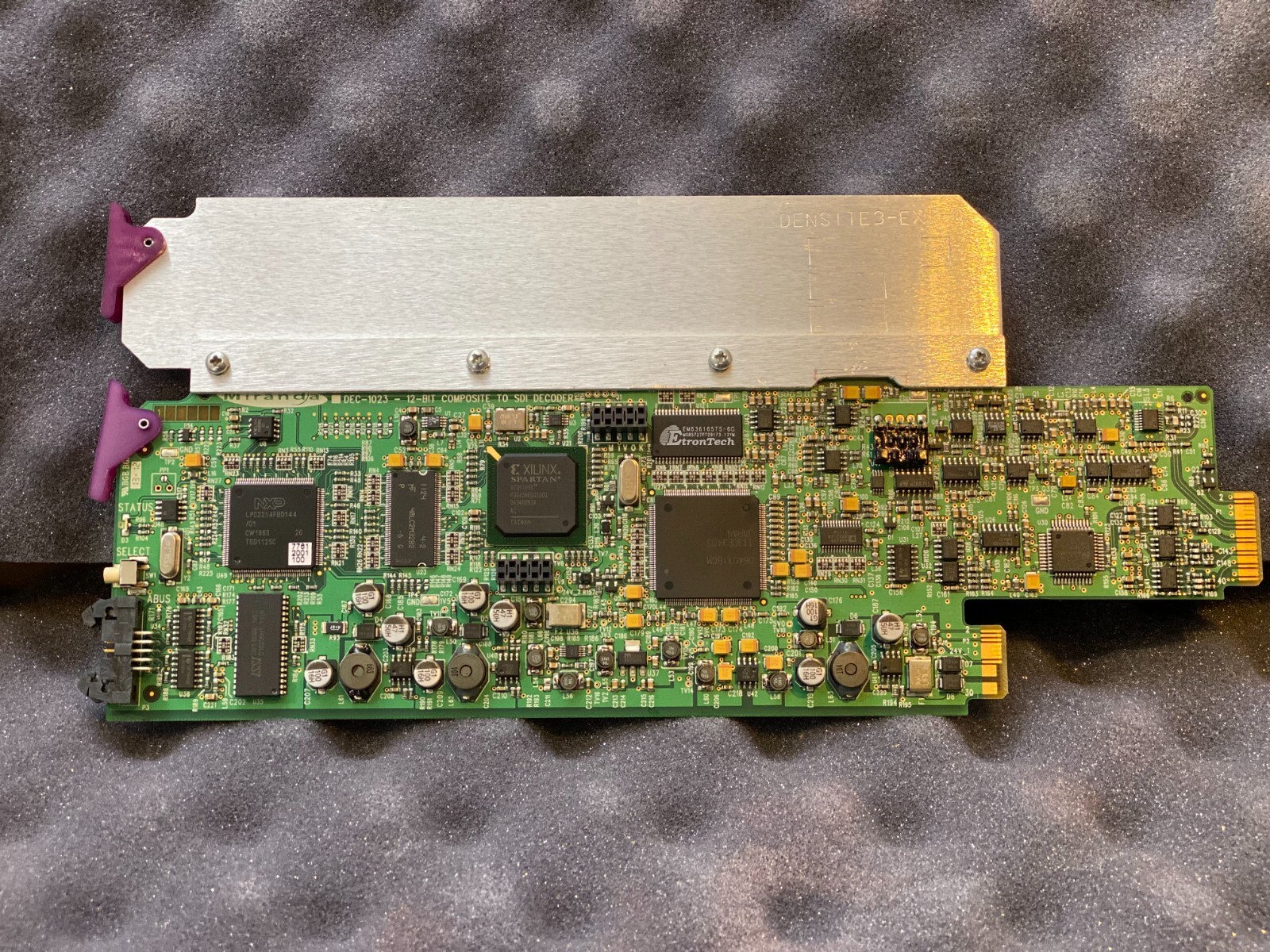 Miranda DEC-1023 12-bit composite to SDI decoder FS