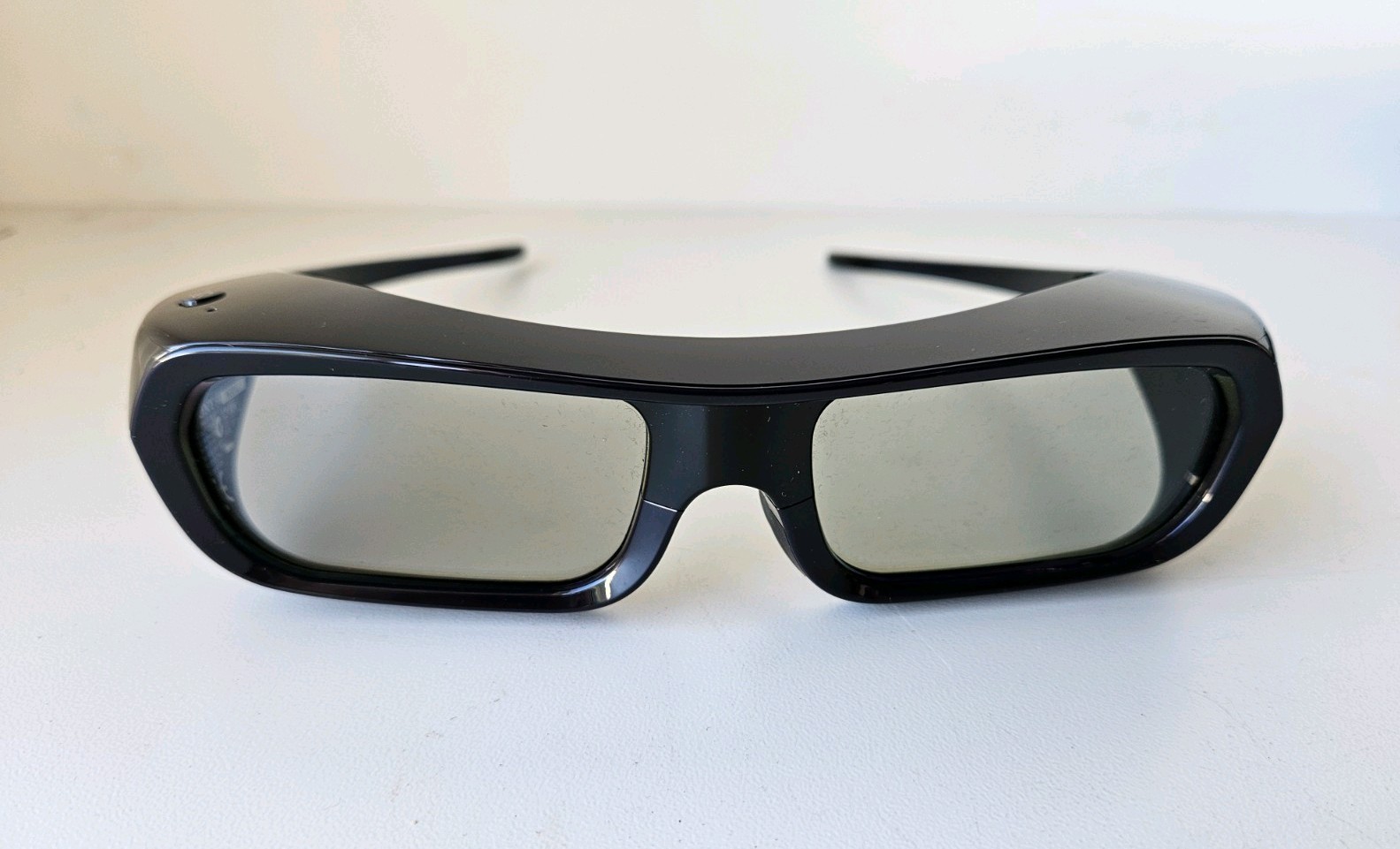 Sony TDG-BR250 Active Shutter 3D Glasses Black on Black