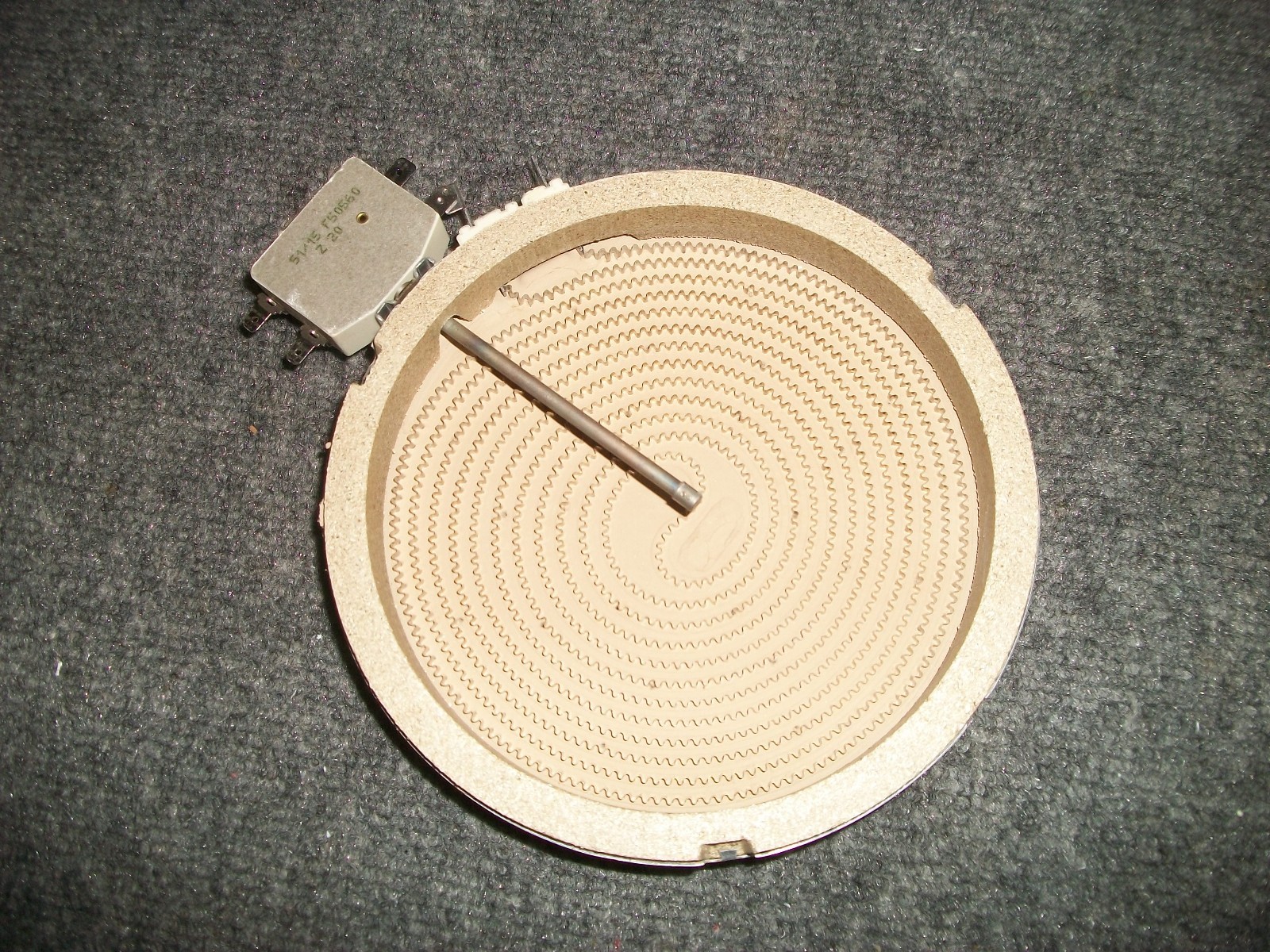 DG47-00023A SAMSUNG RANGE OVEN HEATING ELEMENT  1200 WATT