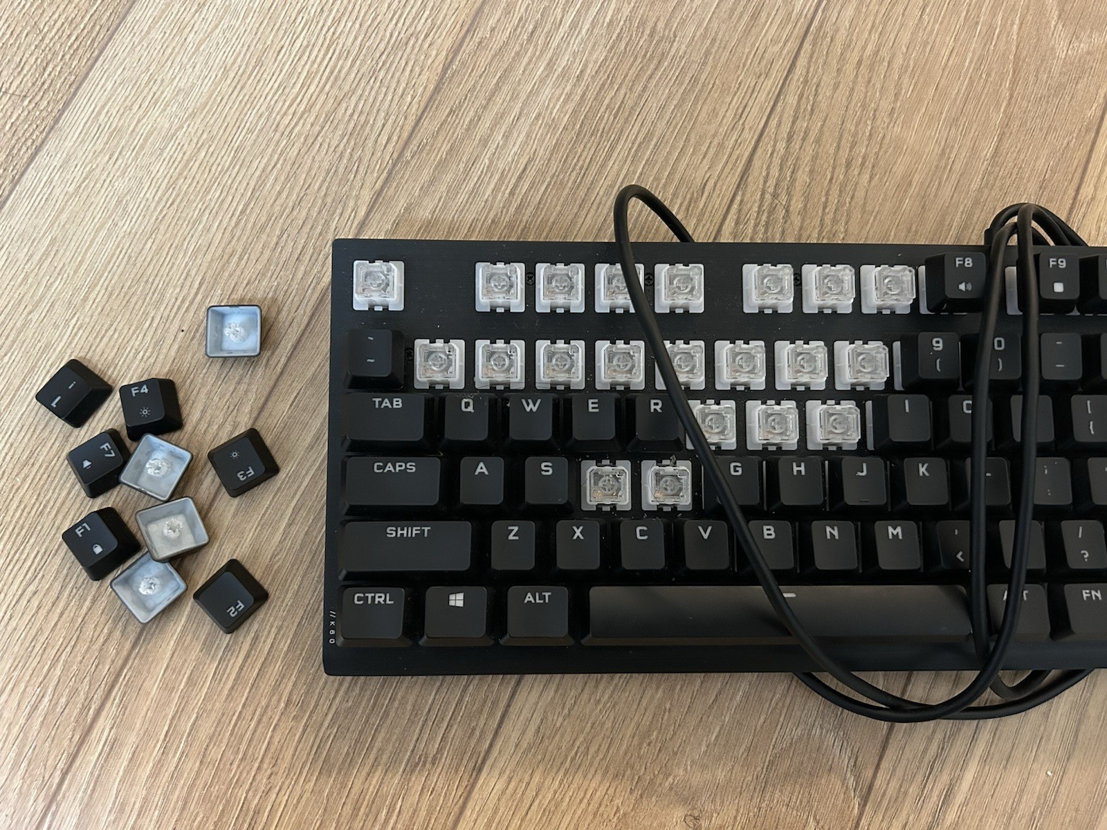 Corsair K60 RGB Pro Mechanical Gaming - Genuine Functional Keycaps *KEYCAP ONLY