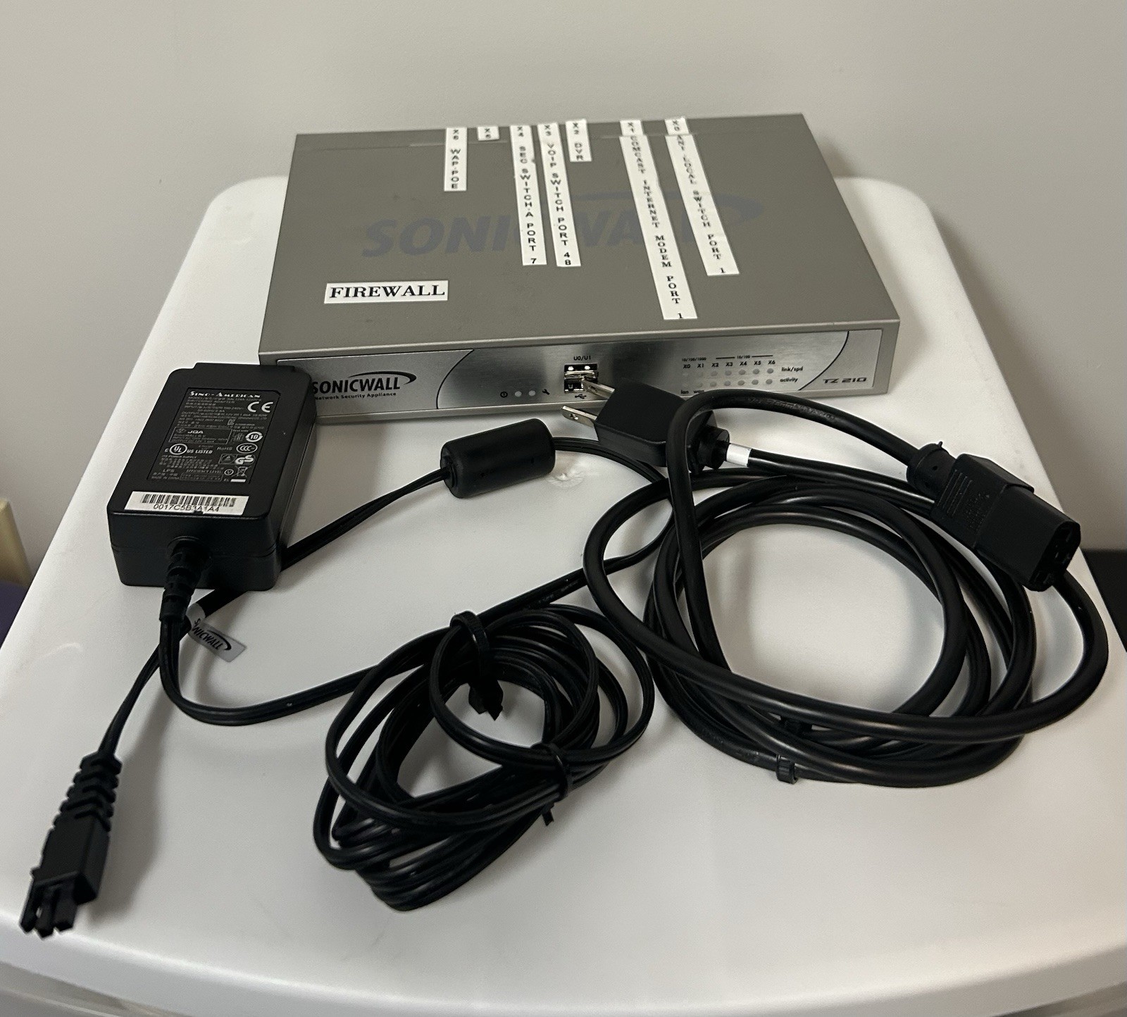 SonicWall TZ 210 Model APL20-063 Network Security Firewall w/ Power Cord