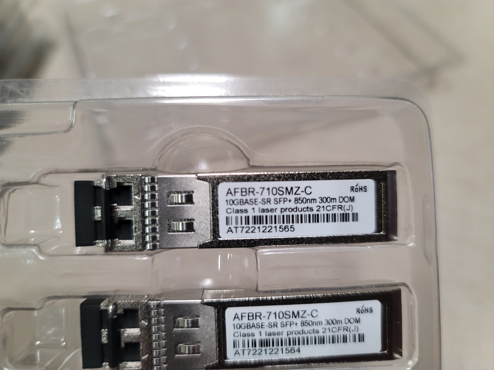 X1 single Broadcom AFBR-710SMZ C 10GE SFP+ 850NM 300M DOM 21CFR