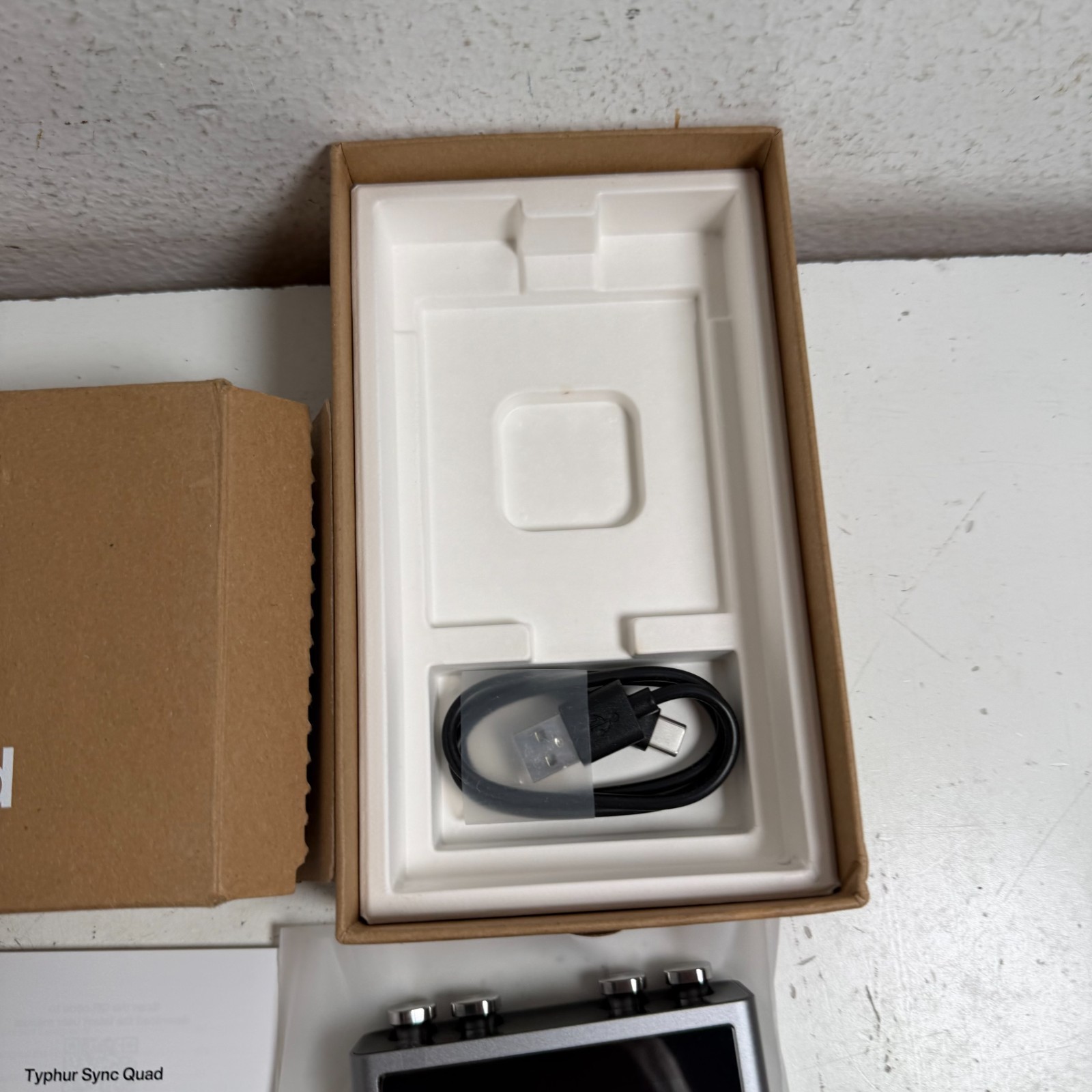Typhur WT08 Silver 3.5" TFT Non-Touch Screen Sync Quad Wireless Thermometer