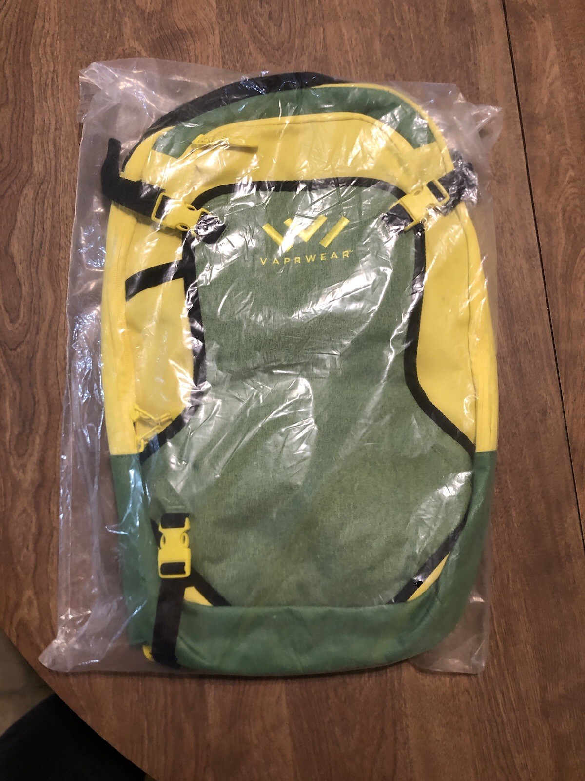 Festival Vaprwear TechChamber 12L Daypack - Green/Yellow New In Bag Ninja Vaping