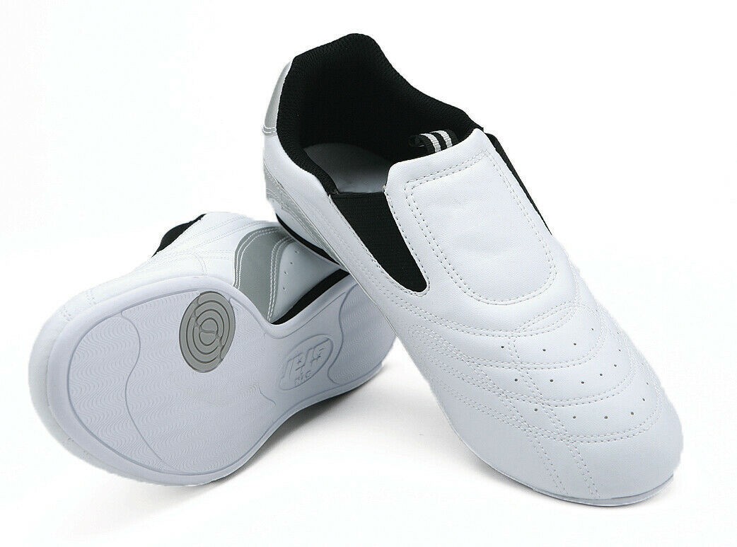 New Martial Arts Taekwondo Tai Chi Kung Fu Turf Shoes Gym Lightweight Sneakers