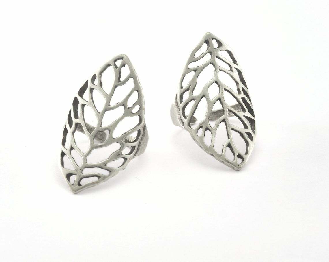 Leaf Shape Adjustable Antique Silver Plated brass (18mm 8US inner size) OZ591