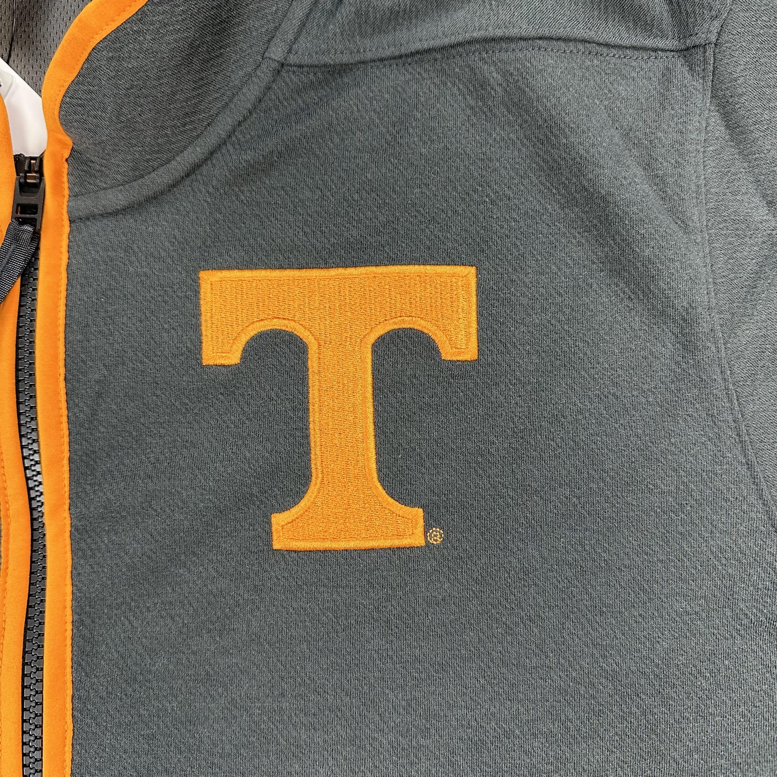 Tennessee Volunteers Pullover Mens XL Gray Nike 1/2 Zip Dri-Fit Courtside Shirt