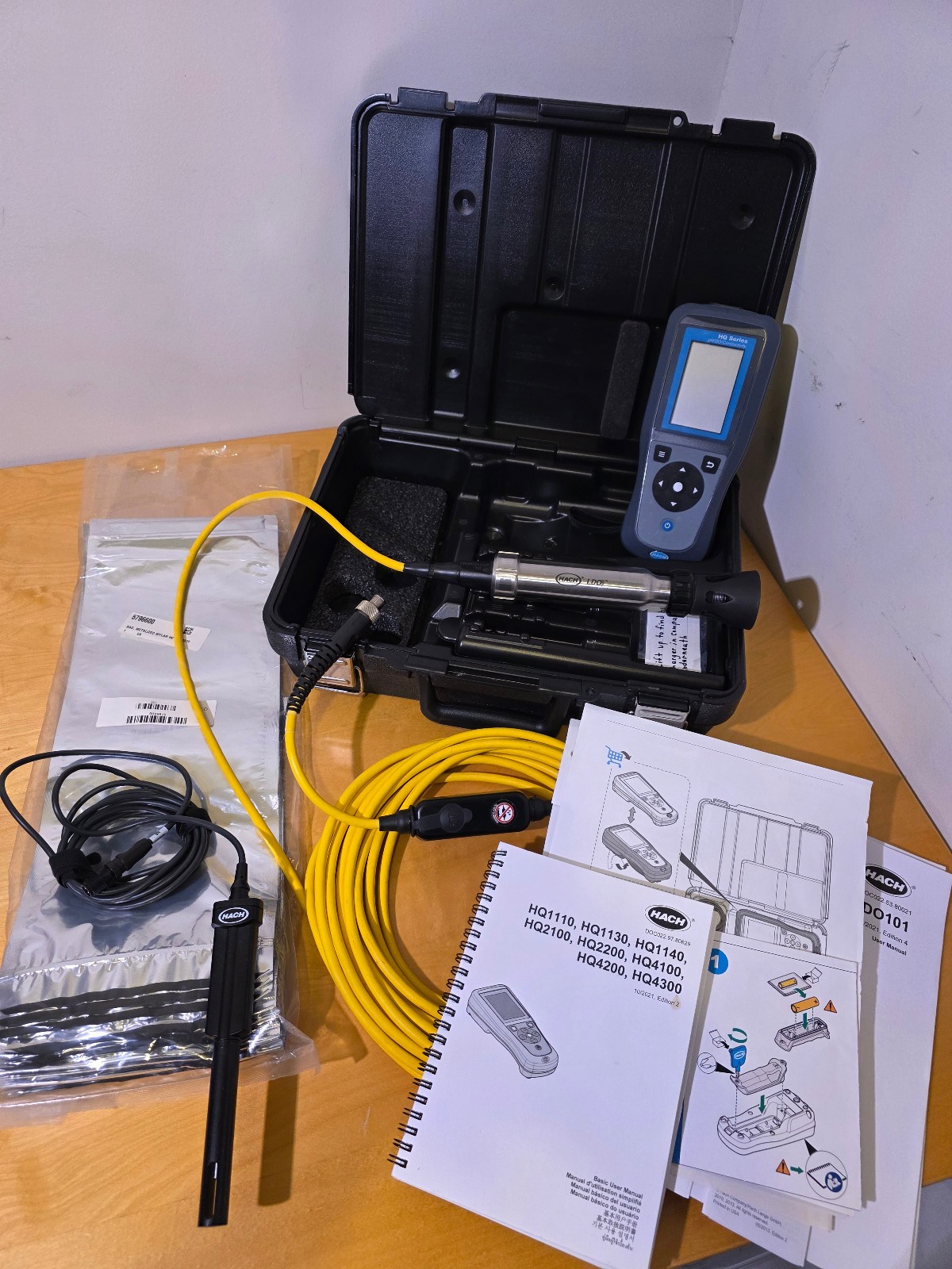 Hach HQ2200 MultiMeter, Luminescent DO Sensor, Conductivity Probe, +more