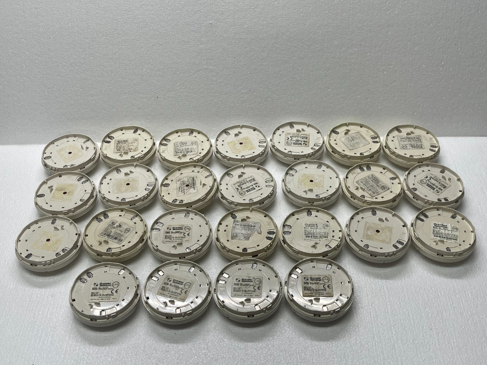 25pcs of System Sensor Model 2351E Smoke Detector With System Sensor Base B401