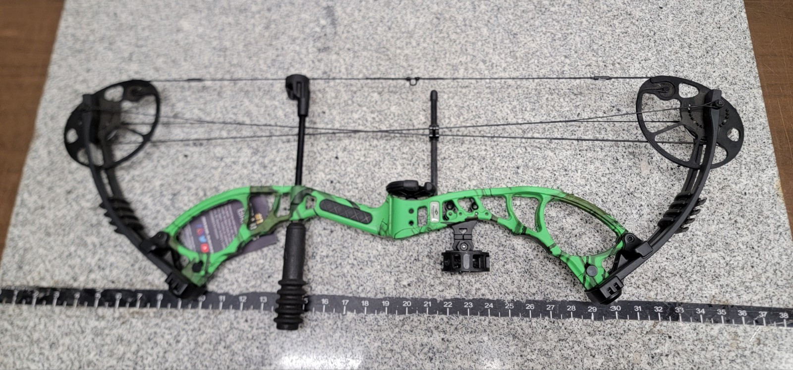 Diamond Archery Edge XT RH Compound Bow