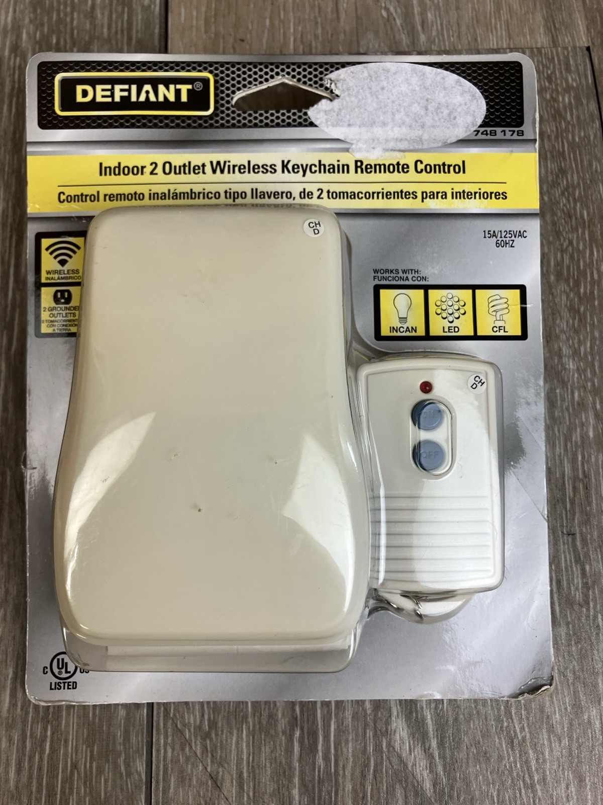 Defiant Indoor 2 Outlet Keychain Remote Control New