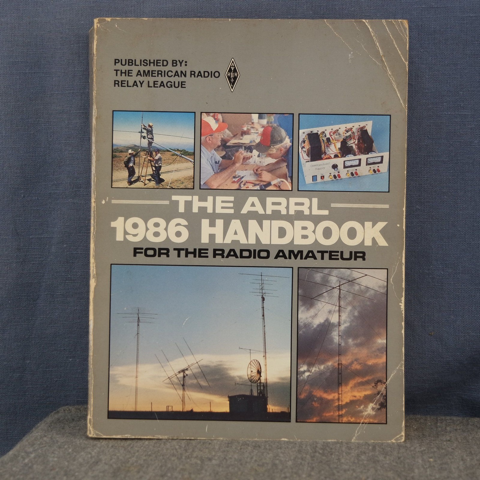 1986 The ARRL The Radio Amateurs Handbook Very Good Condition Front/Side View #1