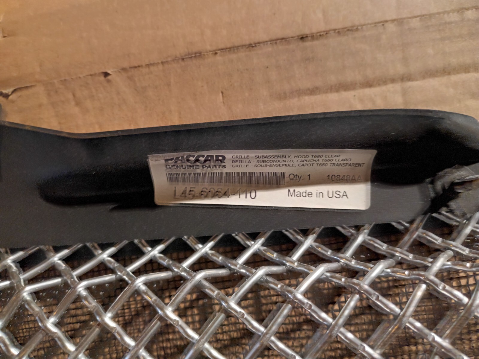 Kenworth/Paccar L45-6064-110 Grille