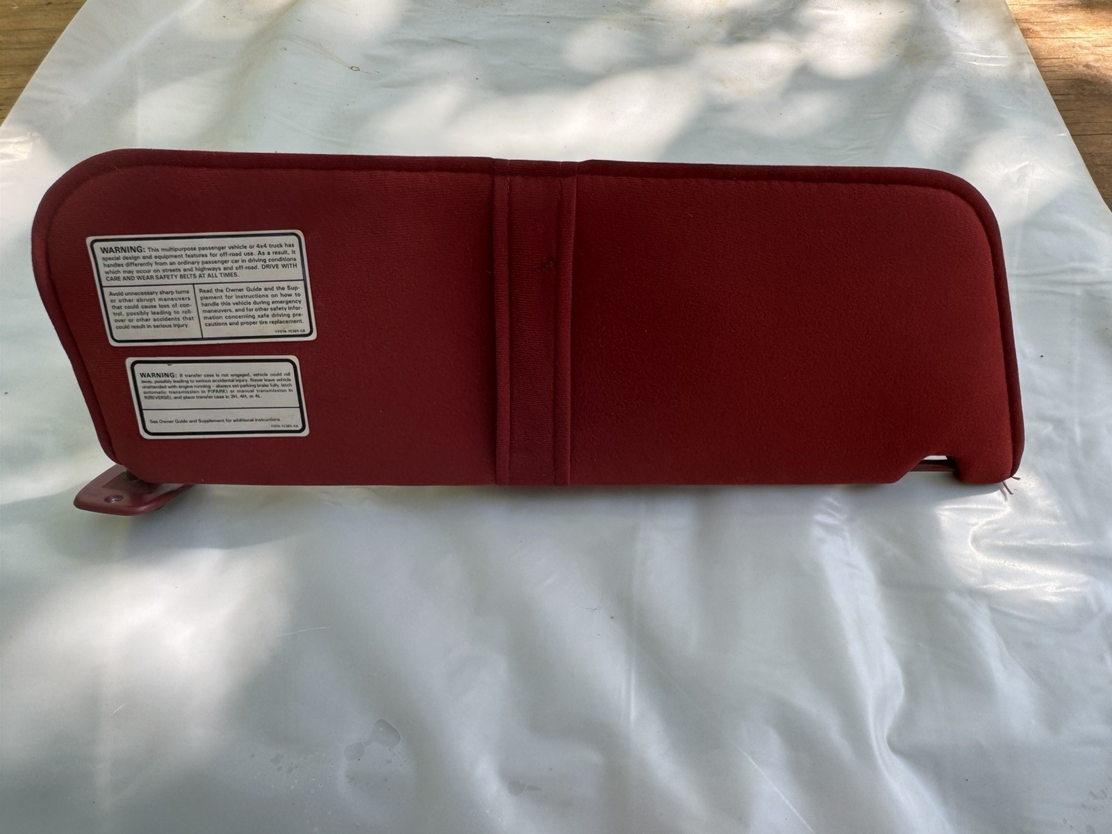 1987-96 Driver Left OEM DELUXE F-150 F-250 F-350 Bronco RED Sun Visor w/ Clips