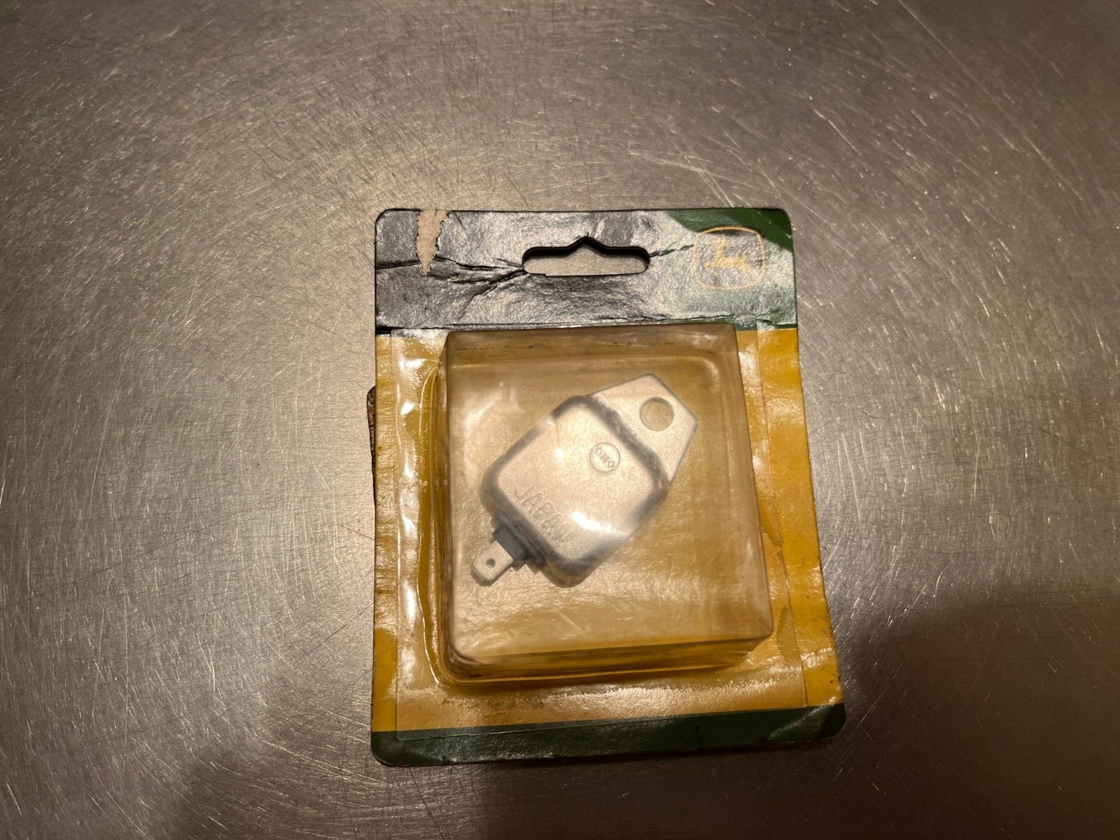 M119146 Genuine OEM John Deere IGNITOR