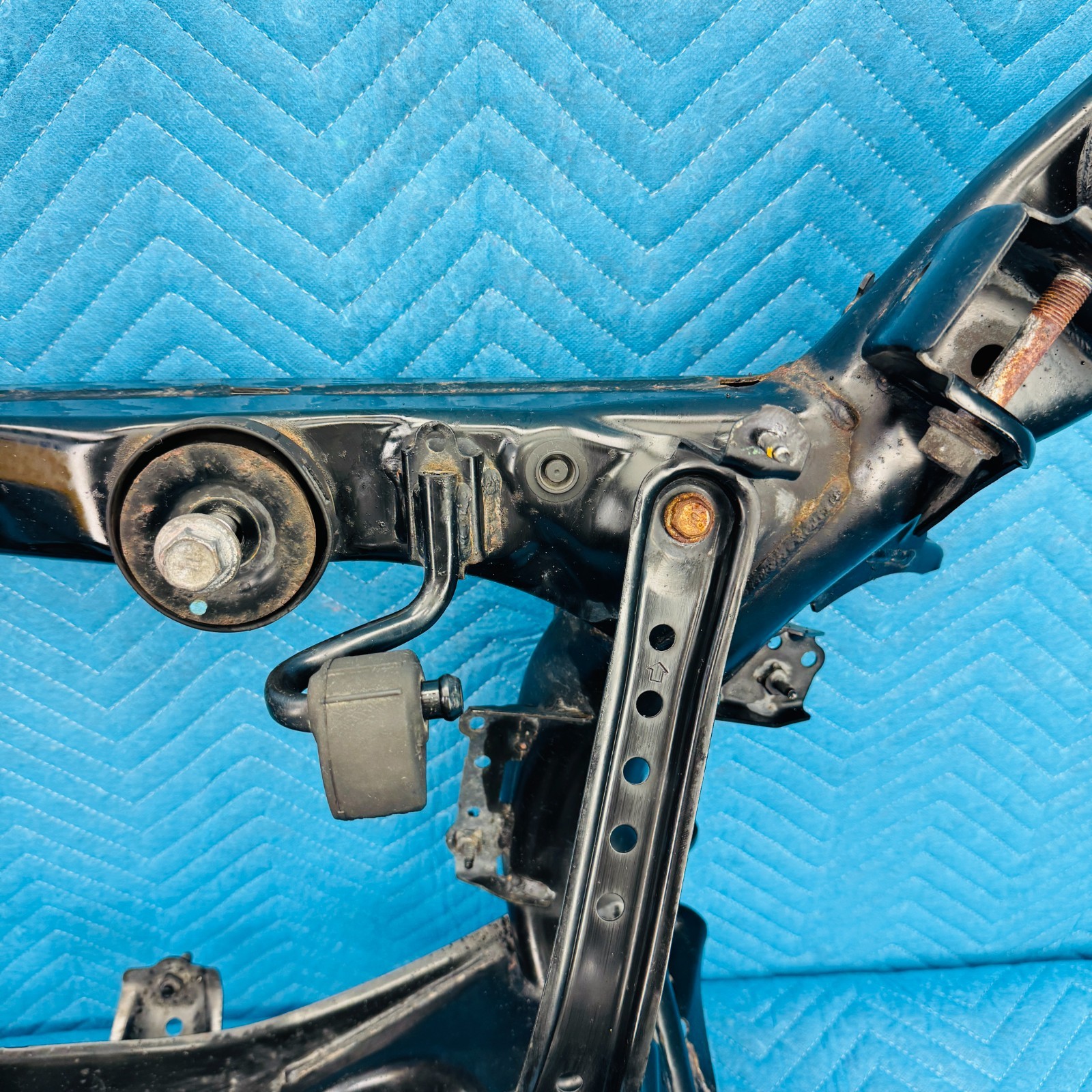 2007–2012 Lexus LS460 Rear Subframe Crossmember OEM