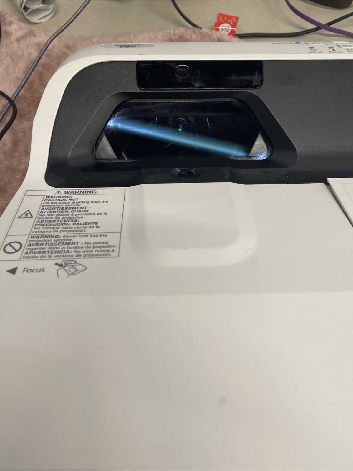 Epson Powerlite 680 Projector Model: H746A
