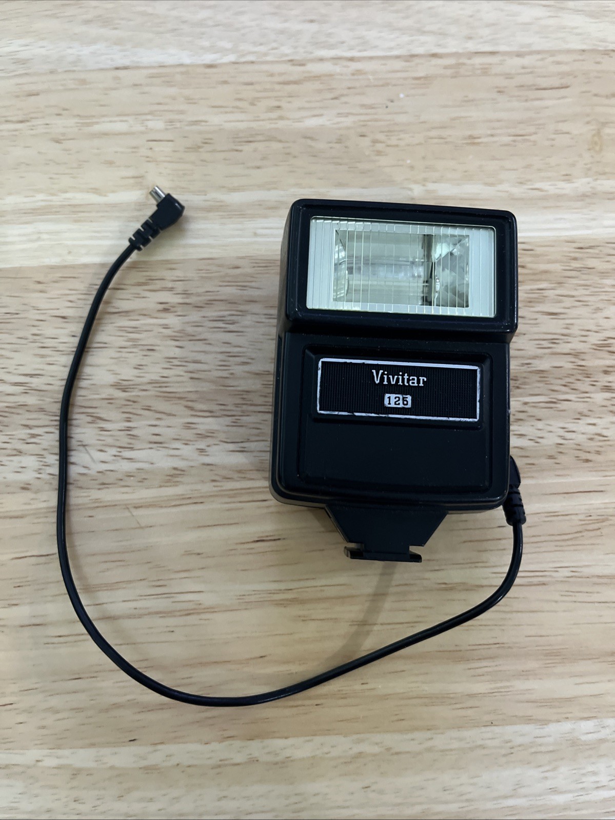 Vivitar 125 Electronic Flash – Vintage Hot Shoe Auto Unit w/ PC Sync Cable