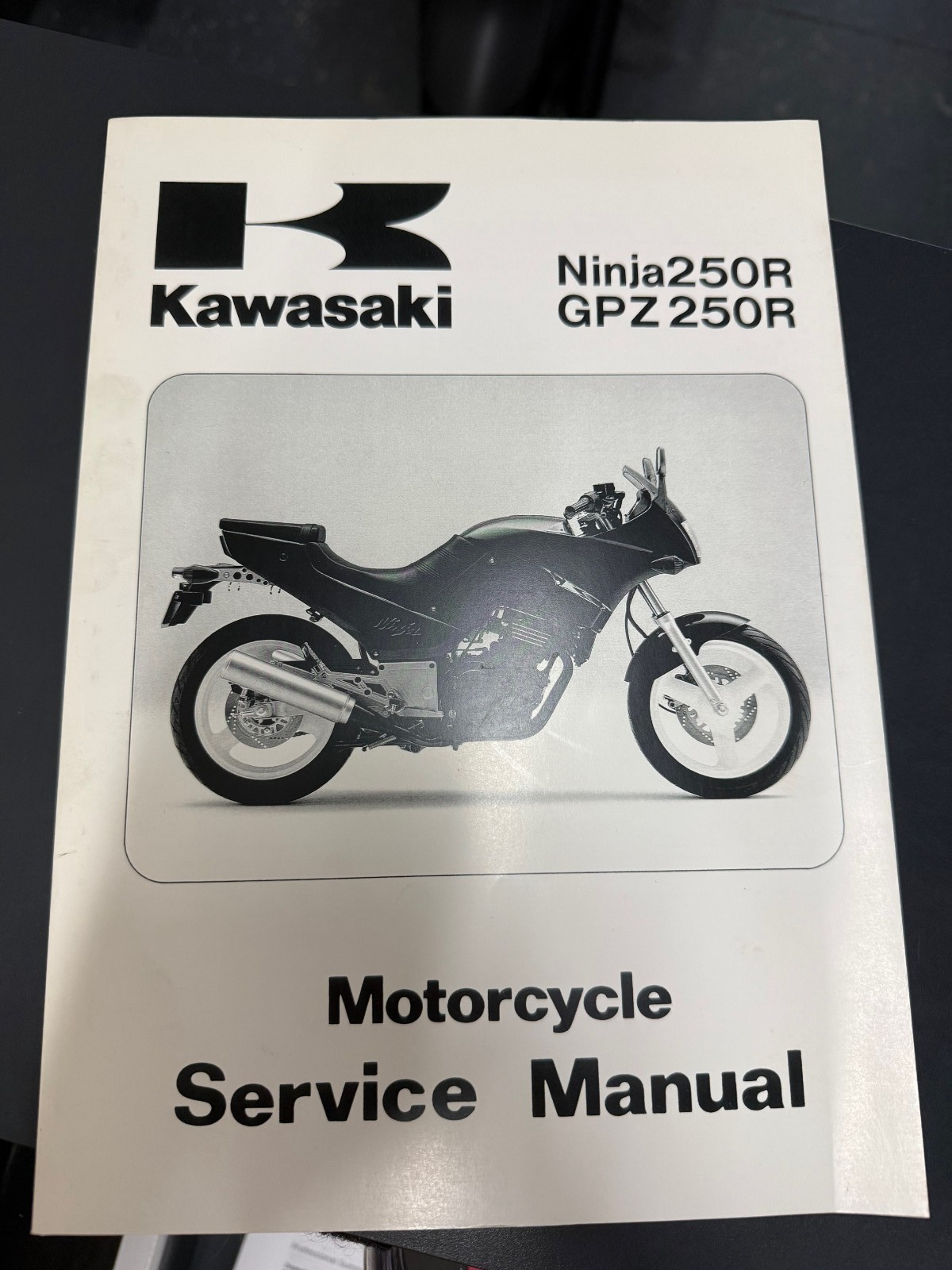 Fantastic Condition 1986 - 1987 Ninja 250R/GPZ250R Factory Service Manual