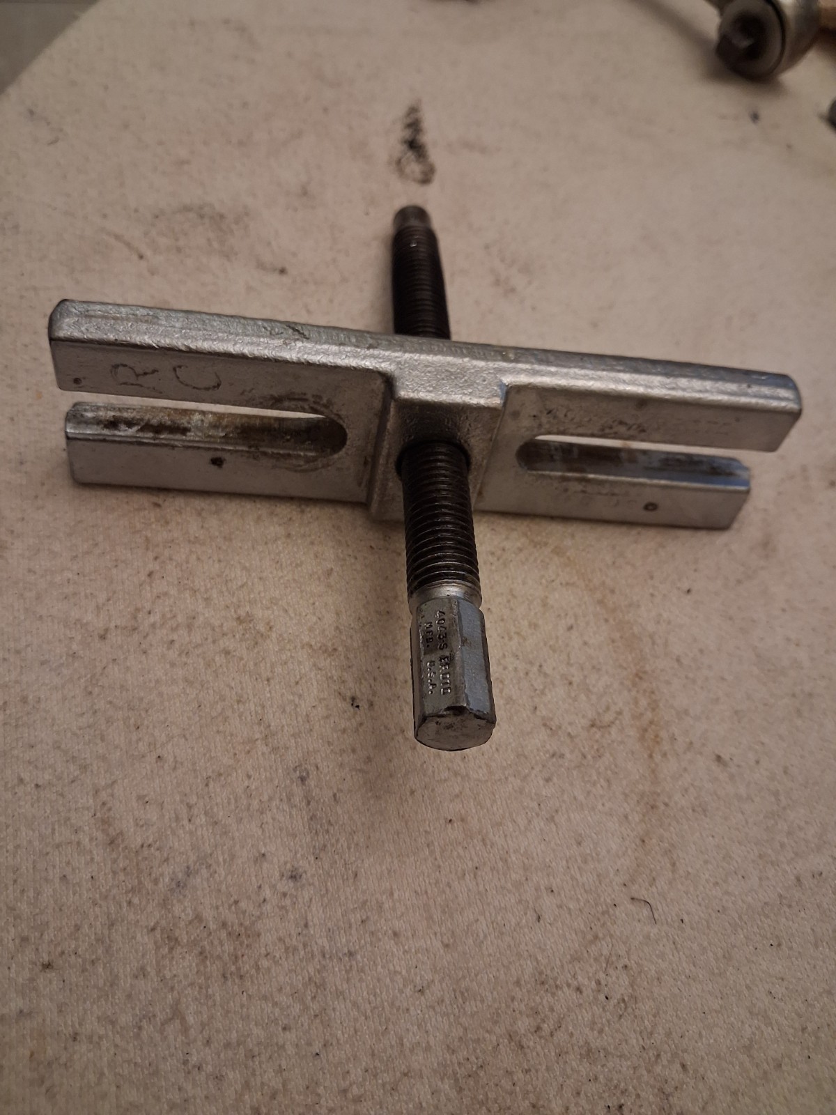 Proto Tools 4056-C Puller. 6" Wide. 5" Threaded Rod #4043-S. USA.