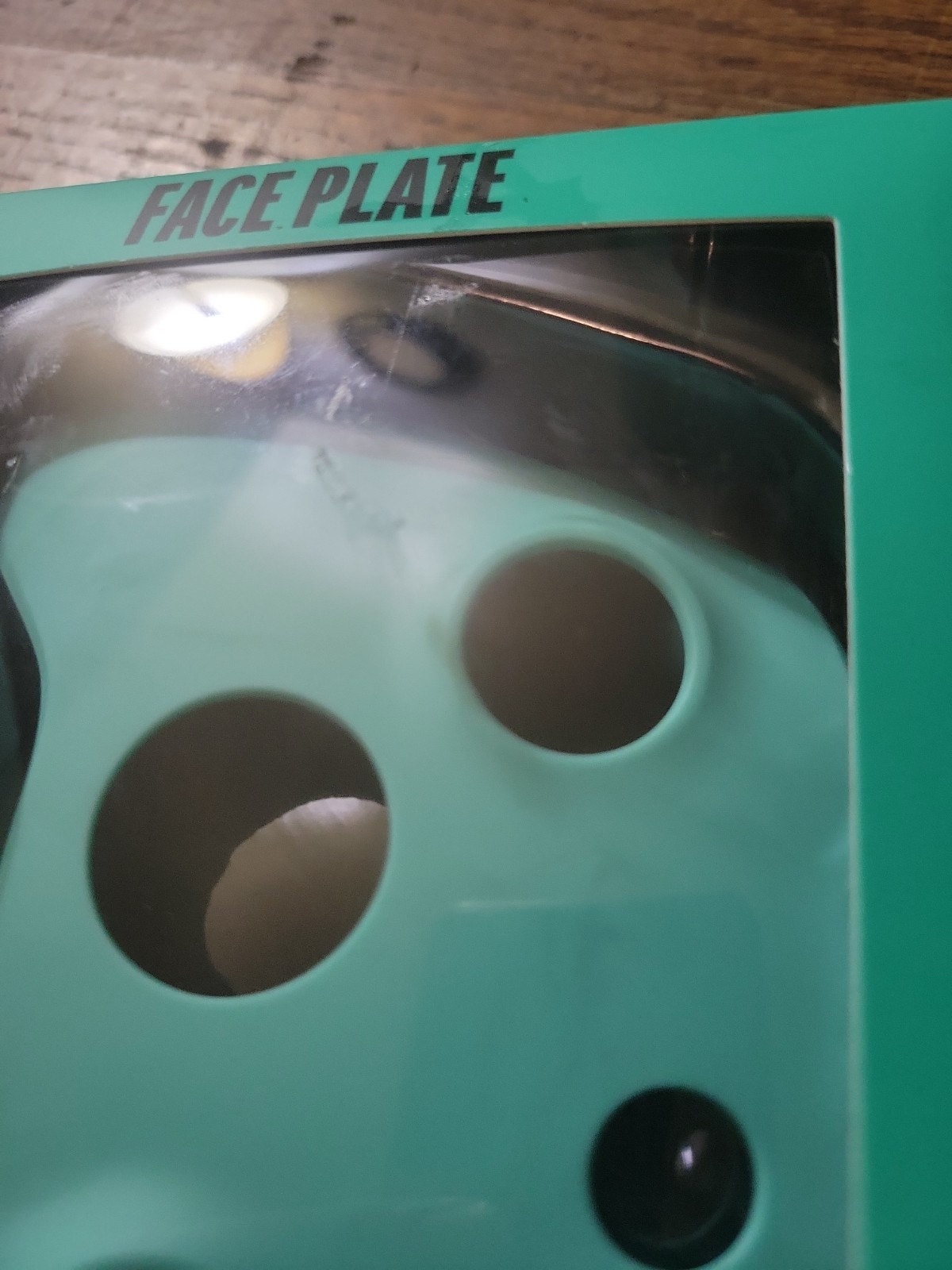 Candy Con Tiarra Teal Face Plates (2)