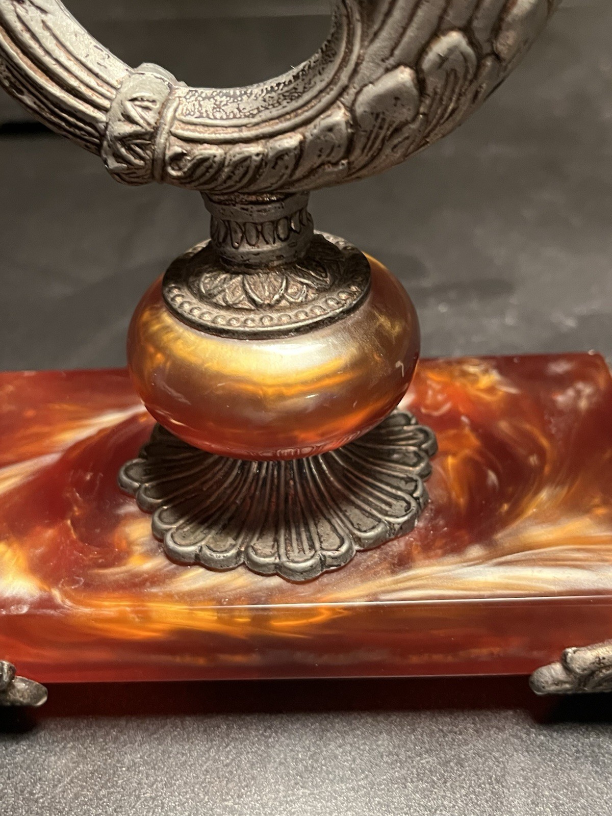 NIGHT LIGHT BRASS MARBLE BASE CANDLE BULB