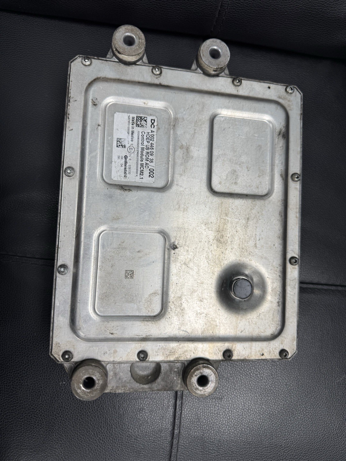 A0024460935 DETROIT DD15 ENGINE CONTROL MODULE (ECM) 3778415
