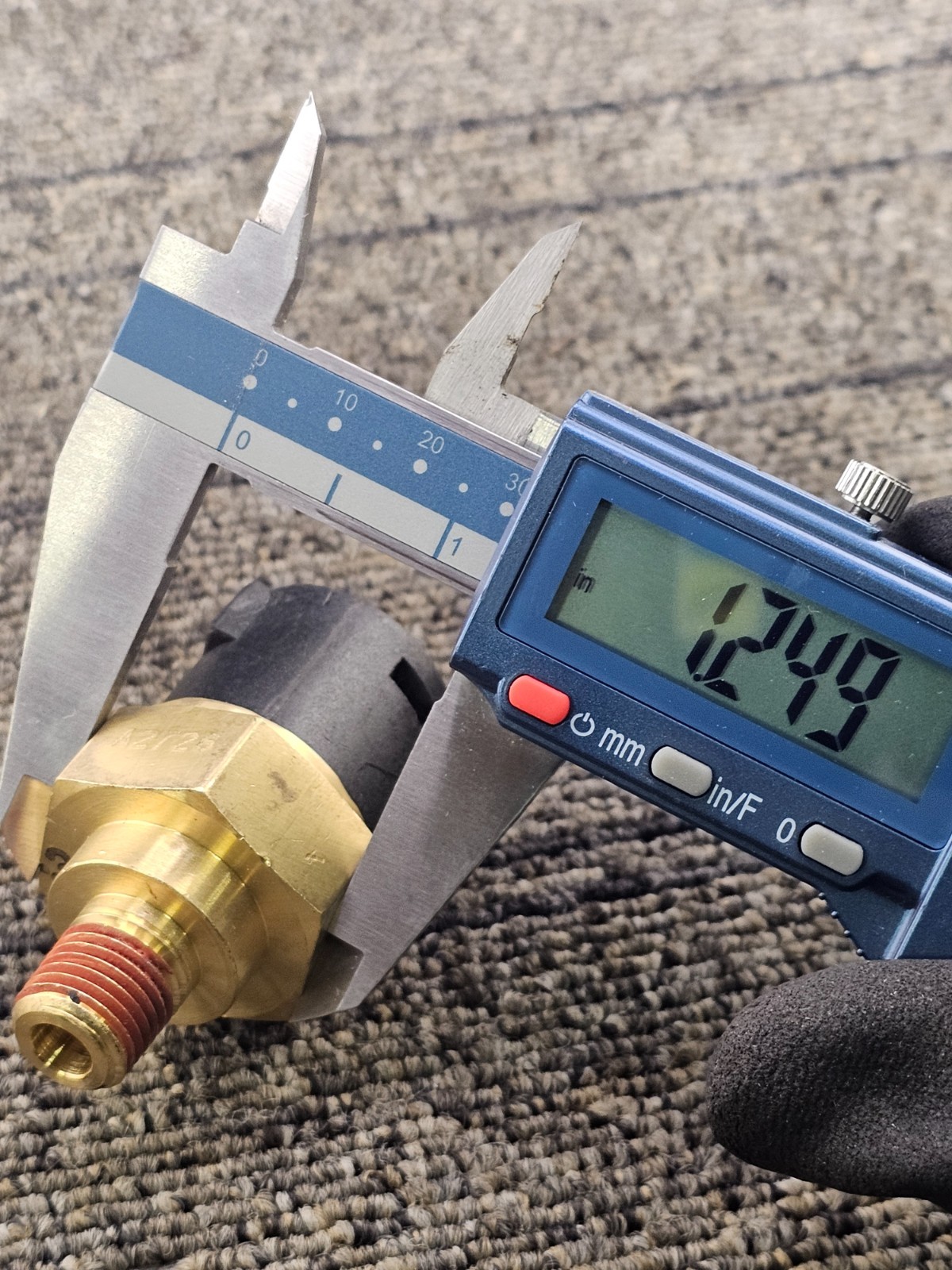 40087572: Temperature Coolant Pressure Sensor Assembly
