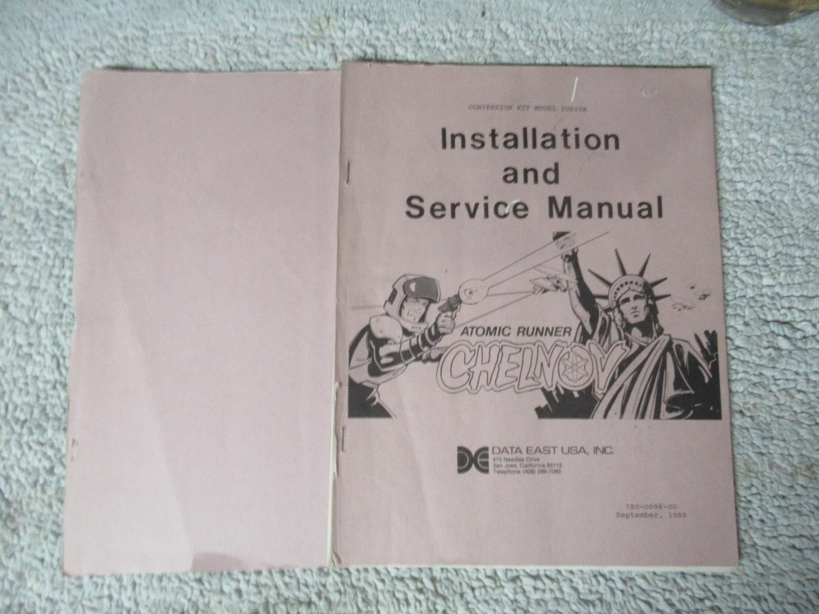 back cover loose CHELNOV  atomic runner data east  video game  MANUAL
