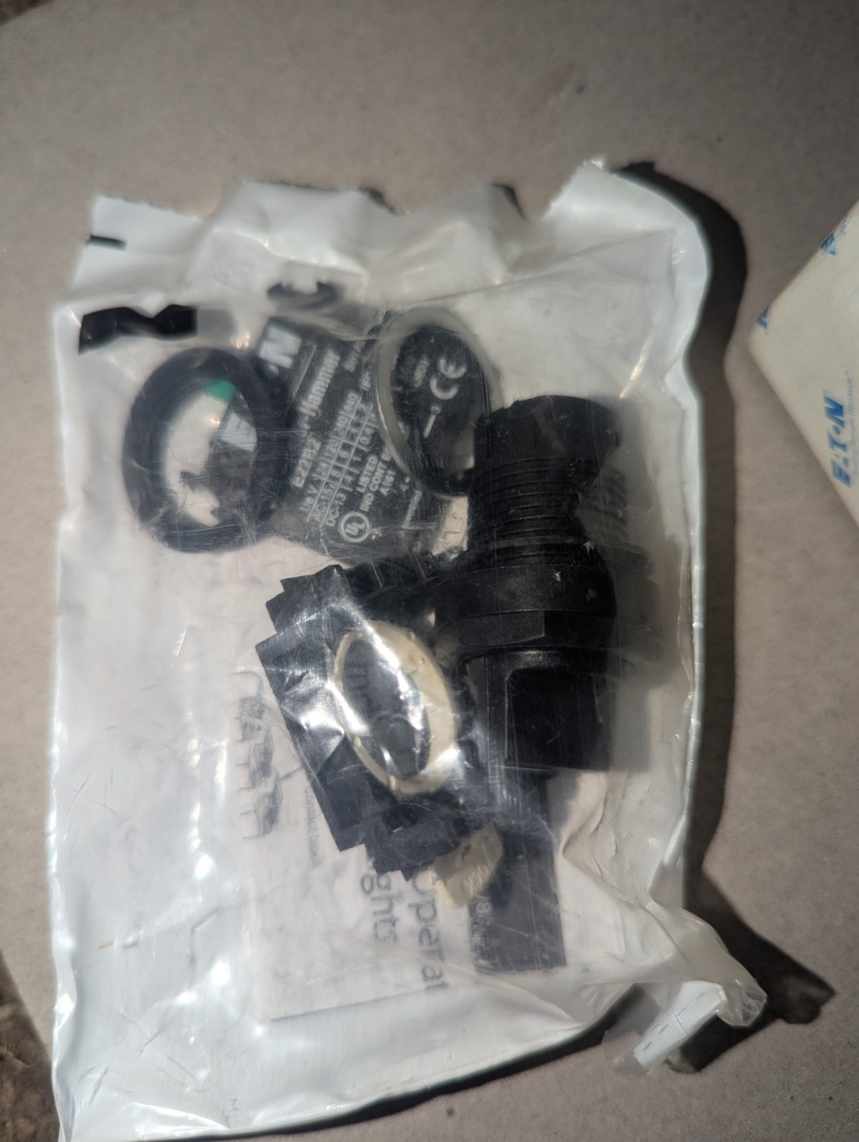 NEW GENUINE EATON E22XB51A SER A2 KNOB SEL. SWITCH