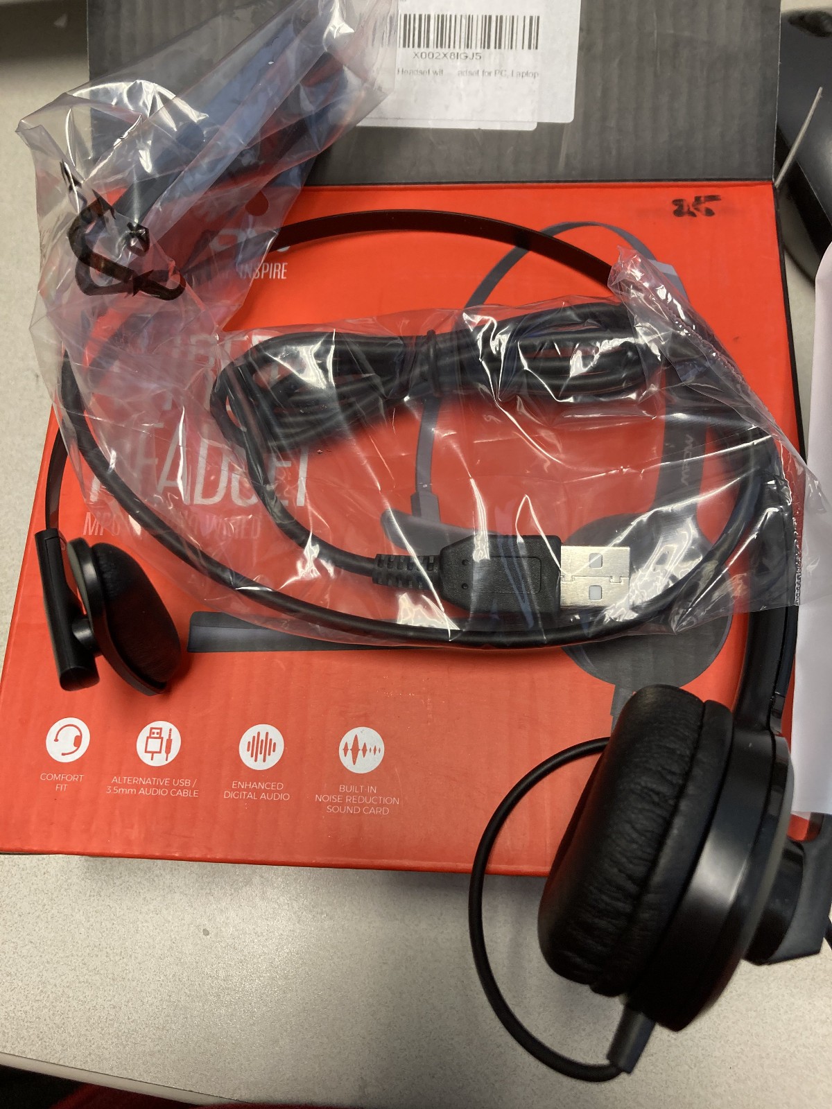 Mpow BH323A Wired USB Headset with 3.5mm Jack and Built-In Microphone