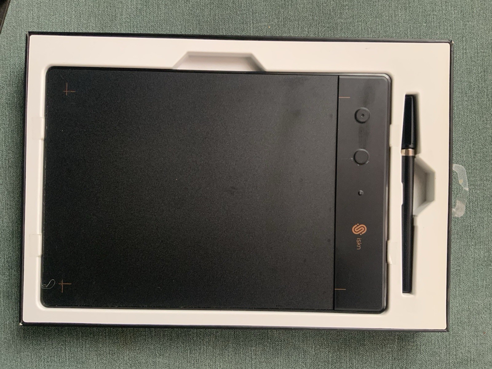 iskn the Slate 2+ Graphics Tablet Digitizer w/ Pen, Bluetooth (SLATE2PLUS)