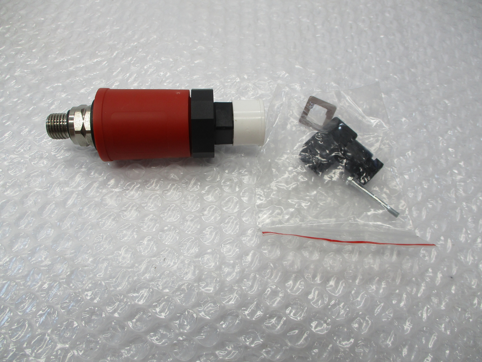 INDUSTRIAL SPARE 39265939 SENSOR NSNP