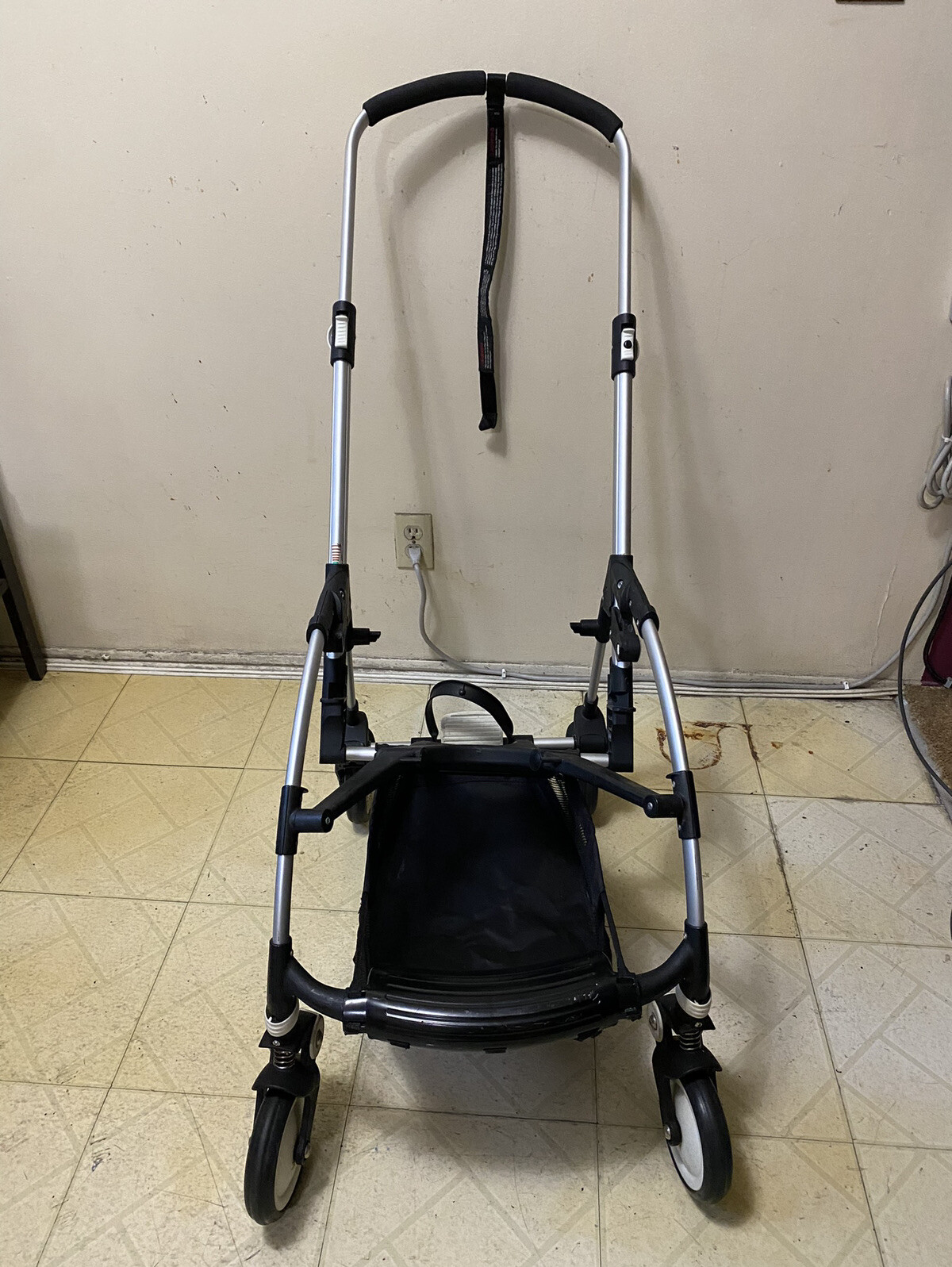 Bugaboo Bee Stroller￼  Chassis In Good Condition