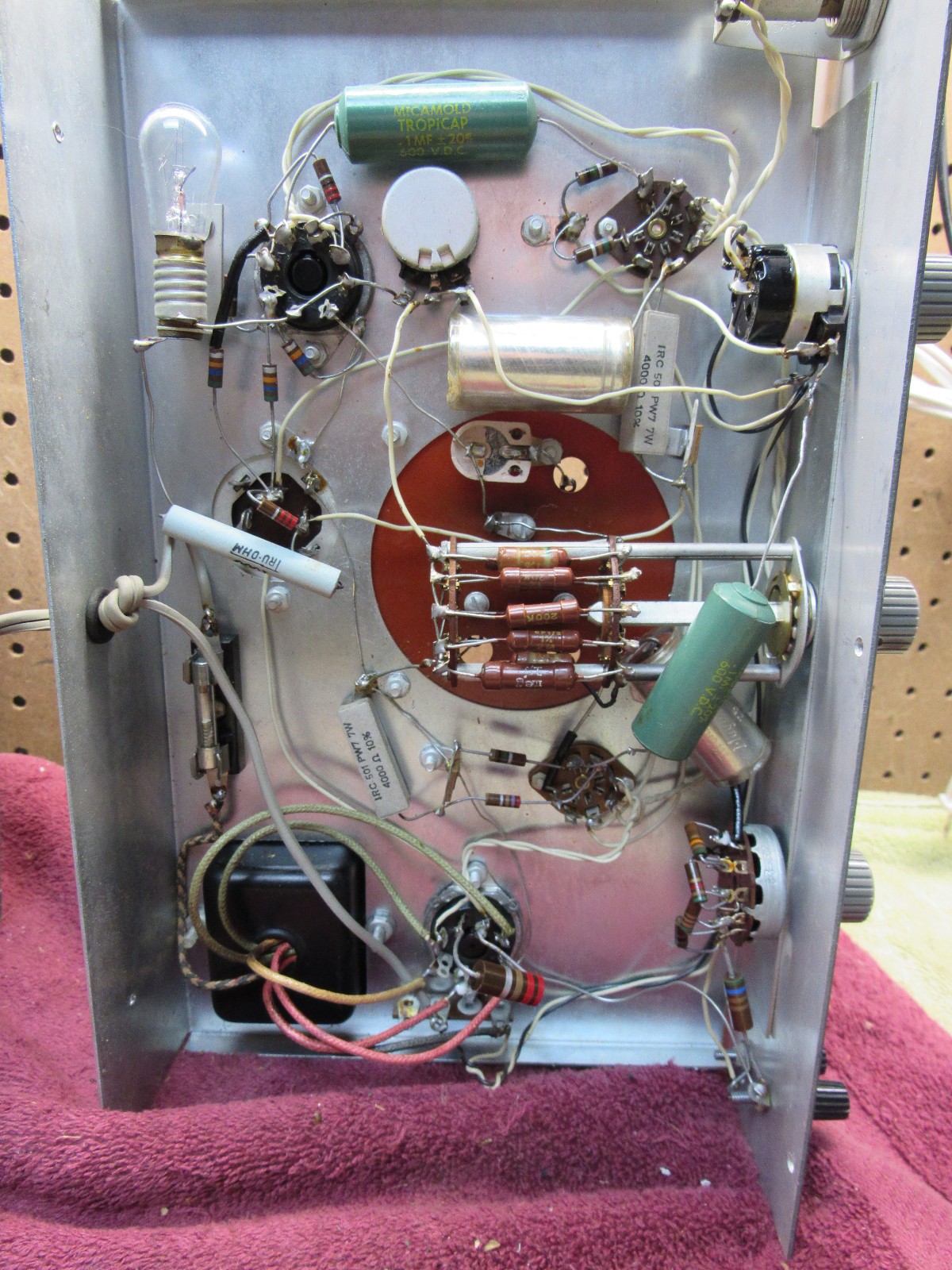 Vintage HeathKit Audio Generator Model AG-8